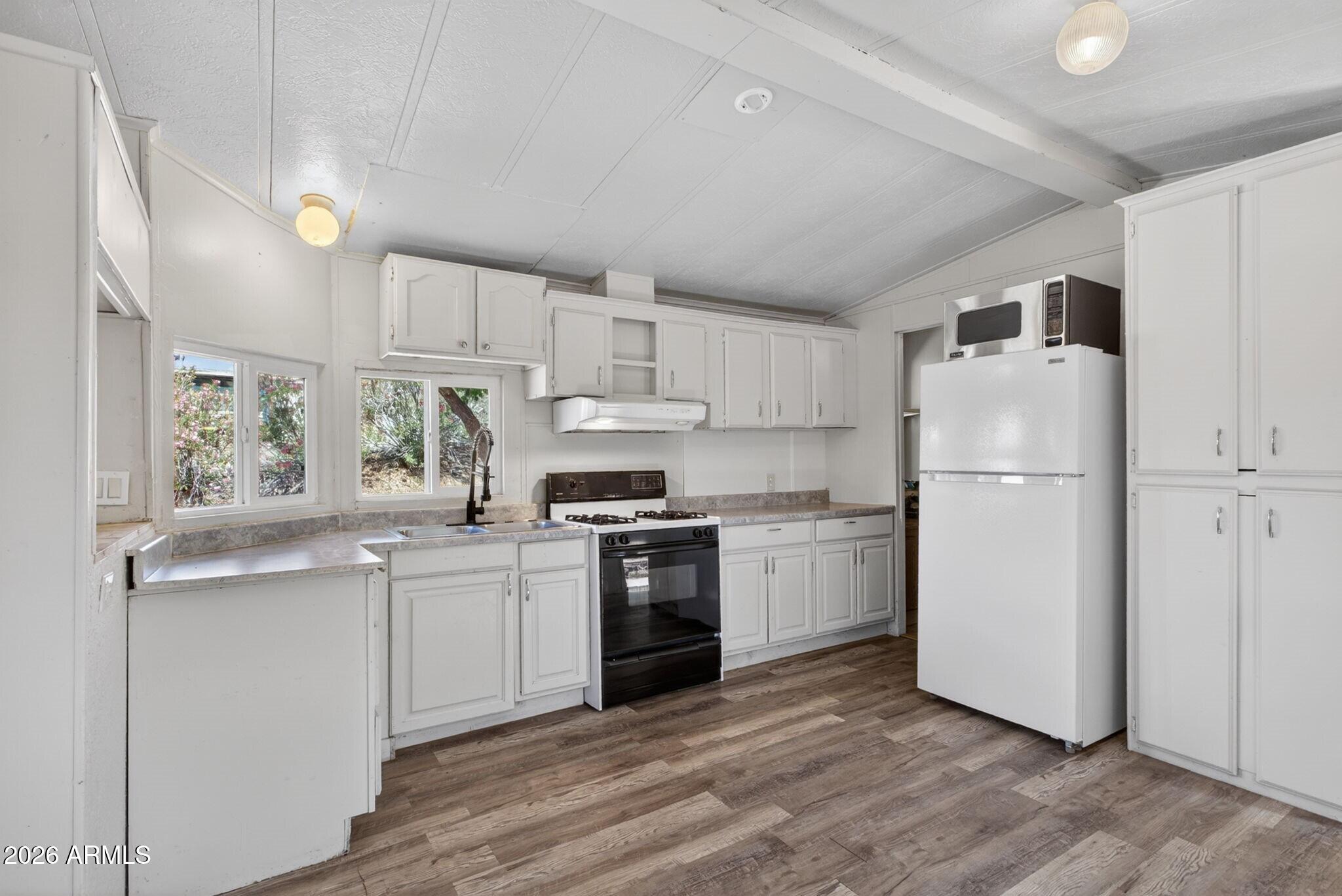 VERDE VILLAGE UNIT 3 - Residential