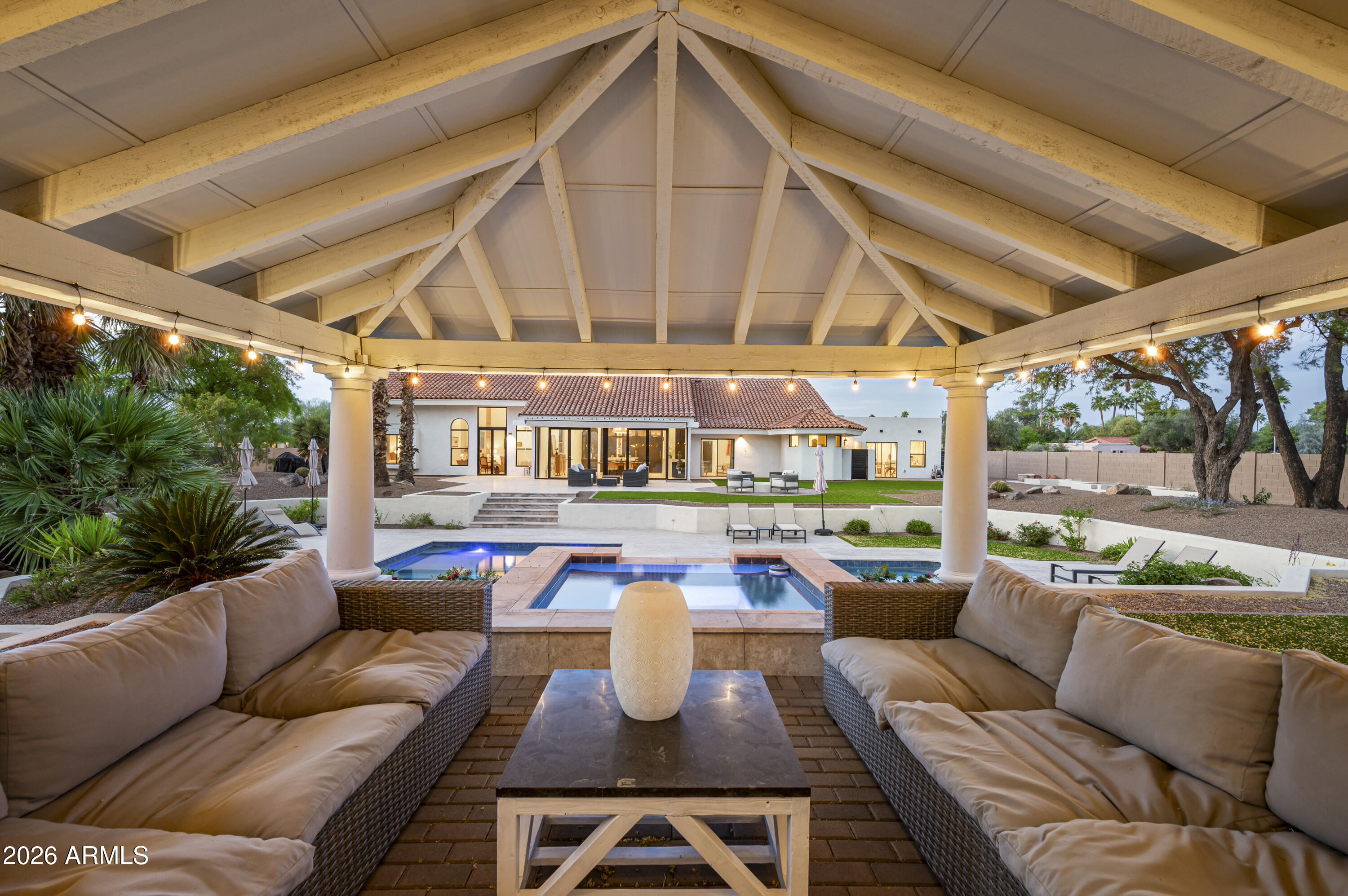 DESERT HOMES - Residential