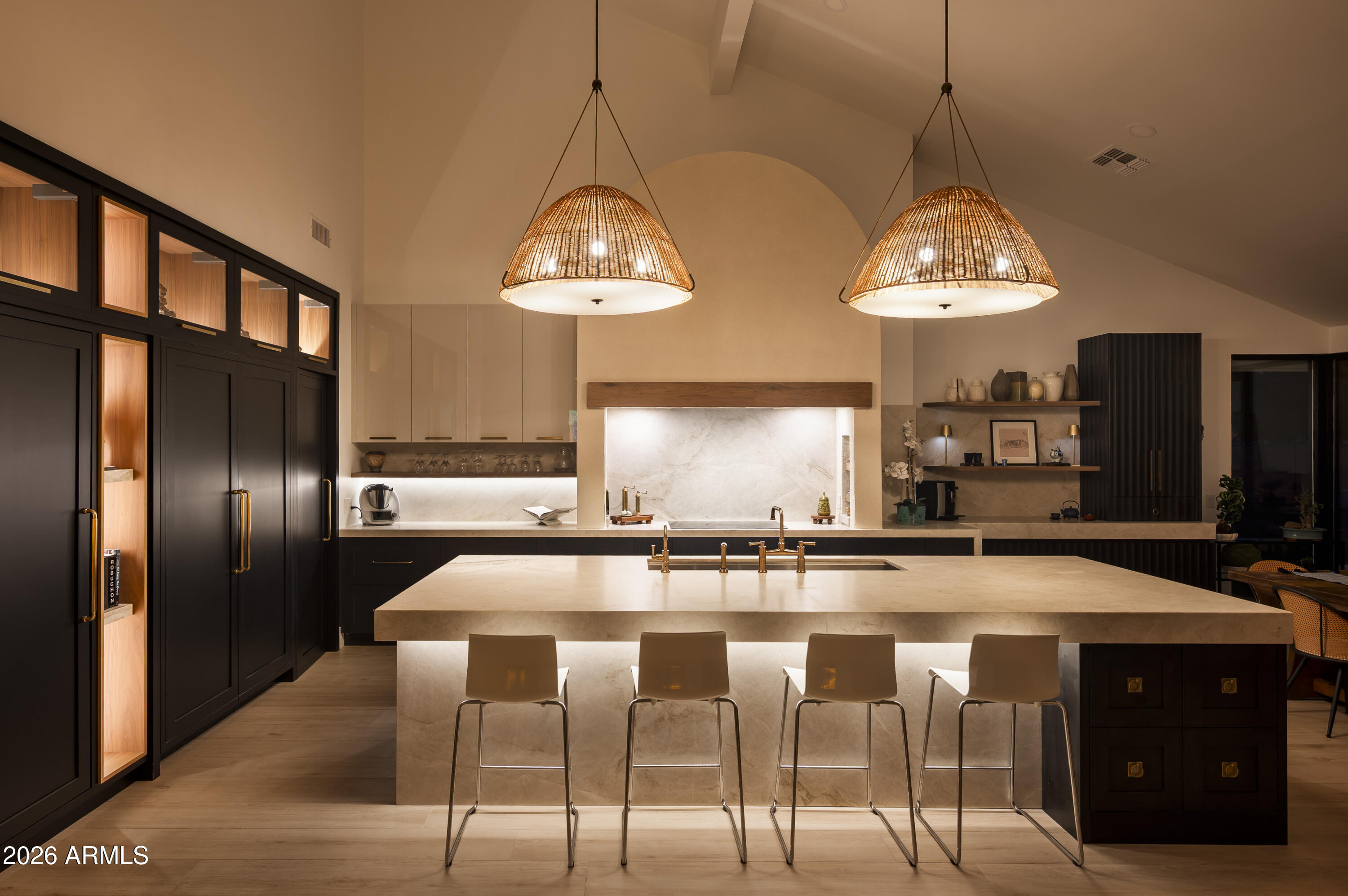 DESERT HOMES - Residential