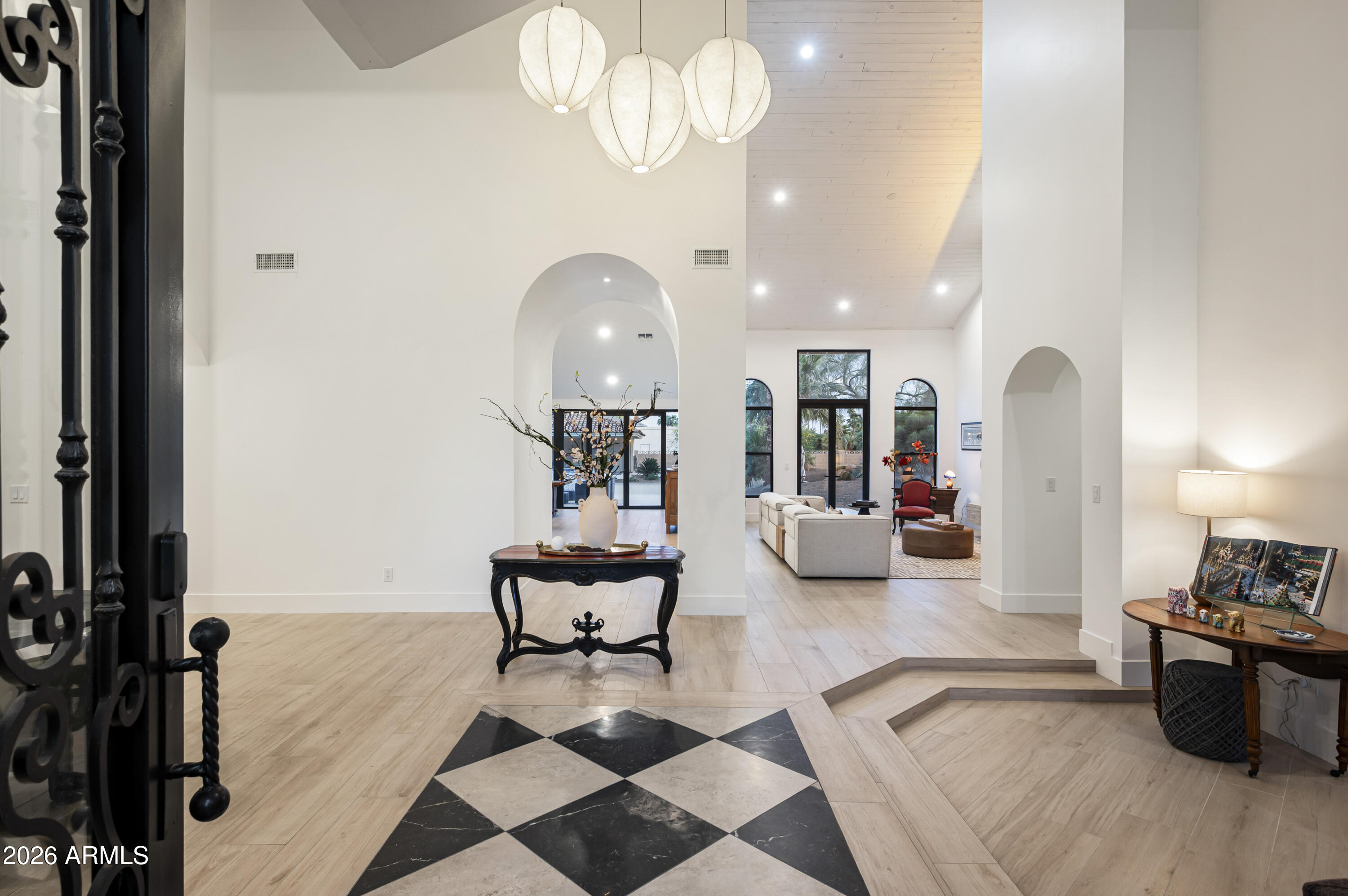 DESERT HOMES - Residential