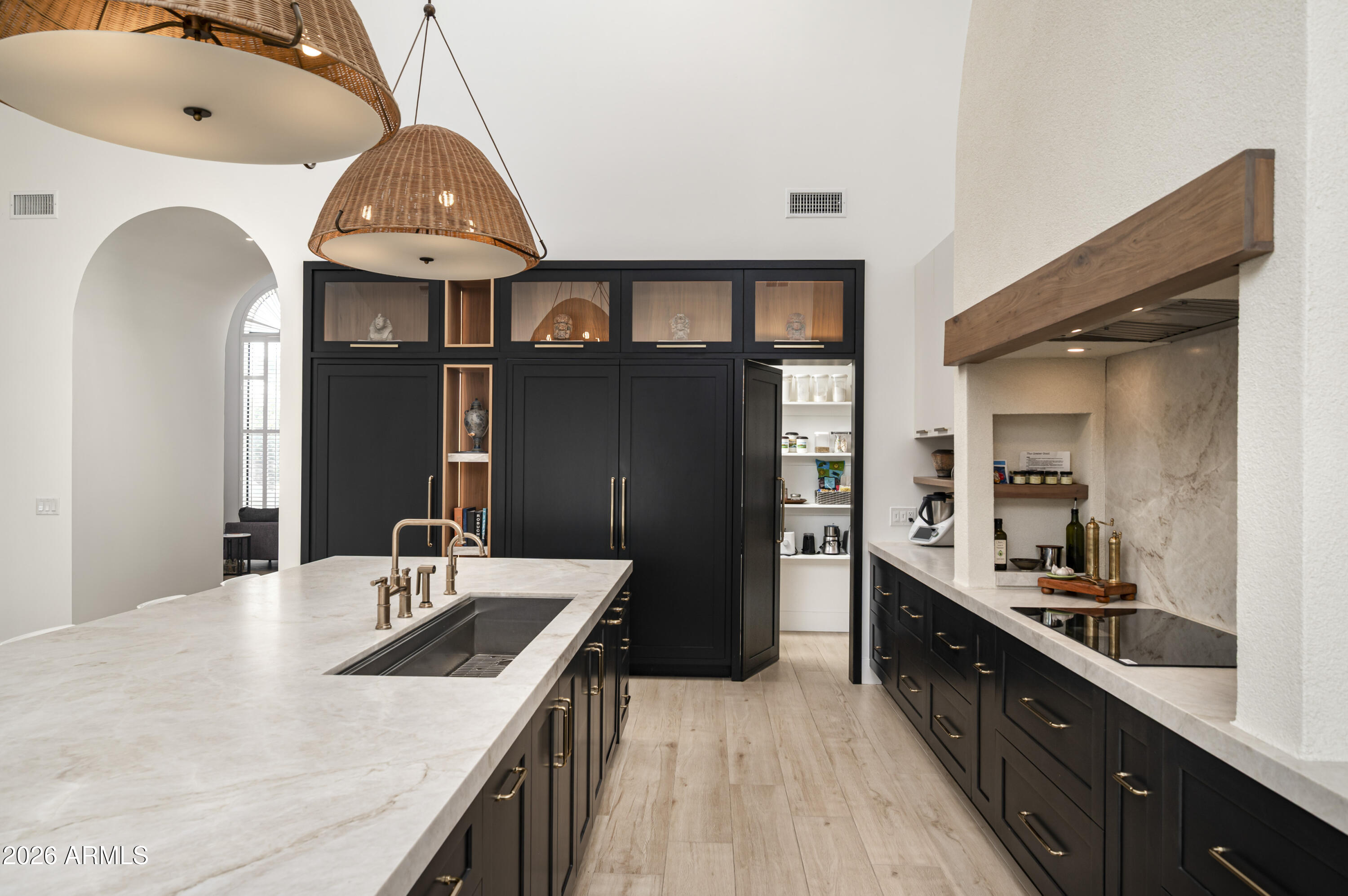 DESERT HOMES - Residential