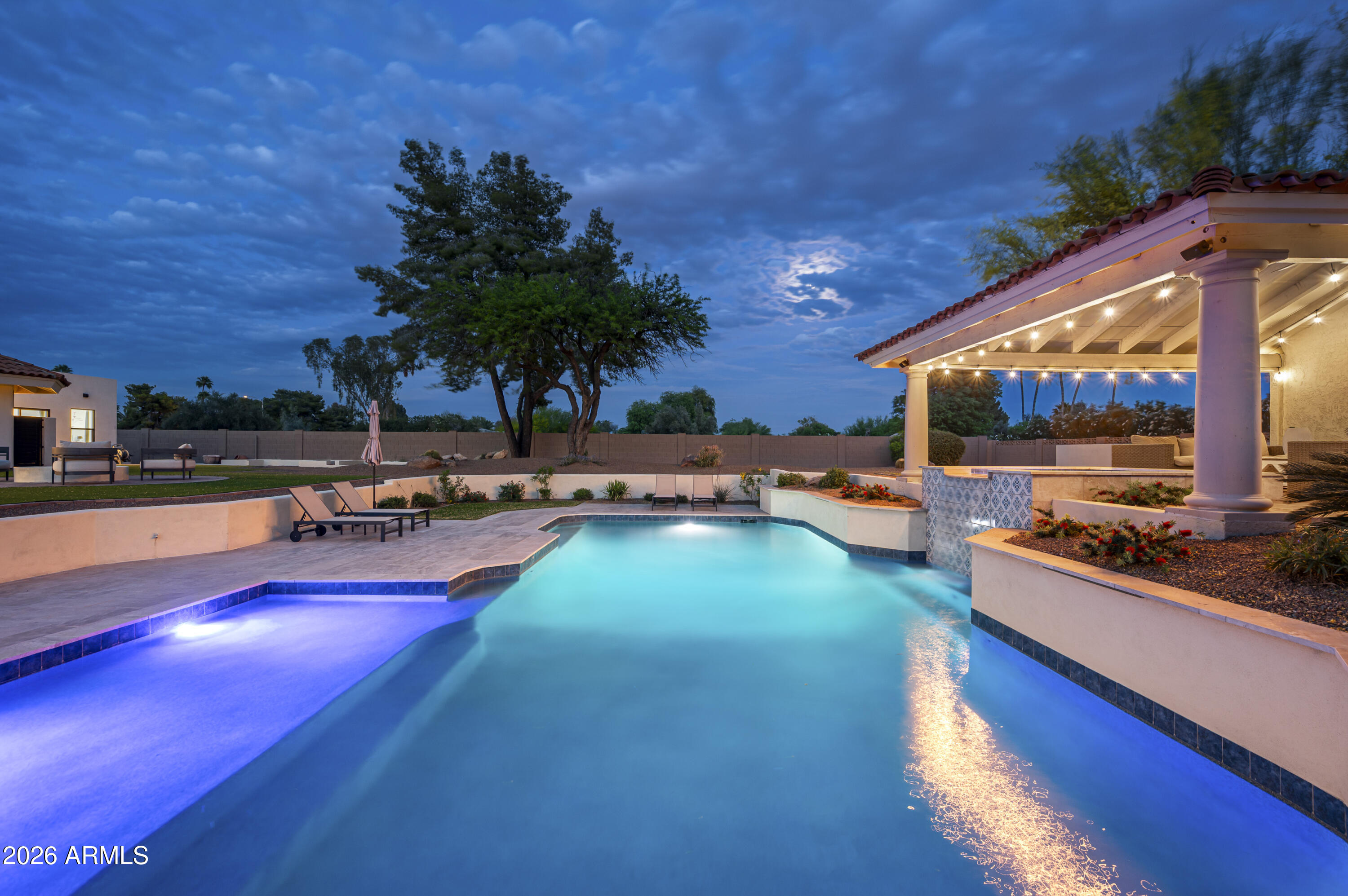 DESERT HOMES - Residential