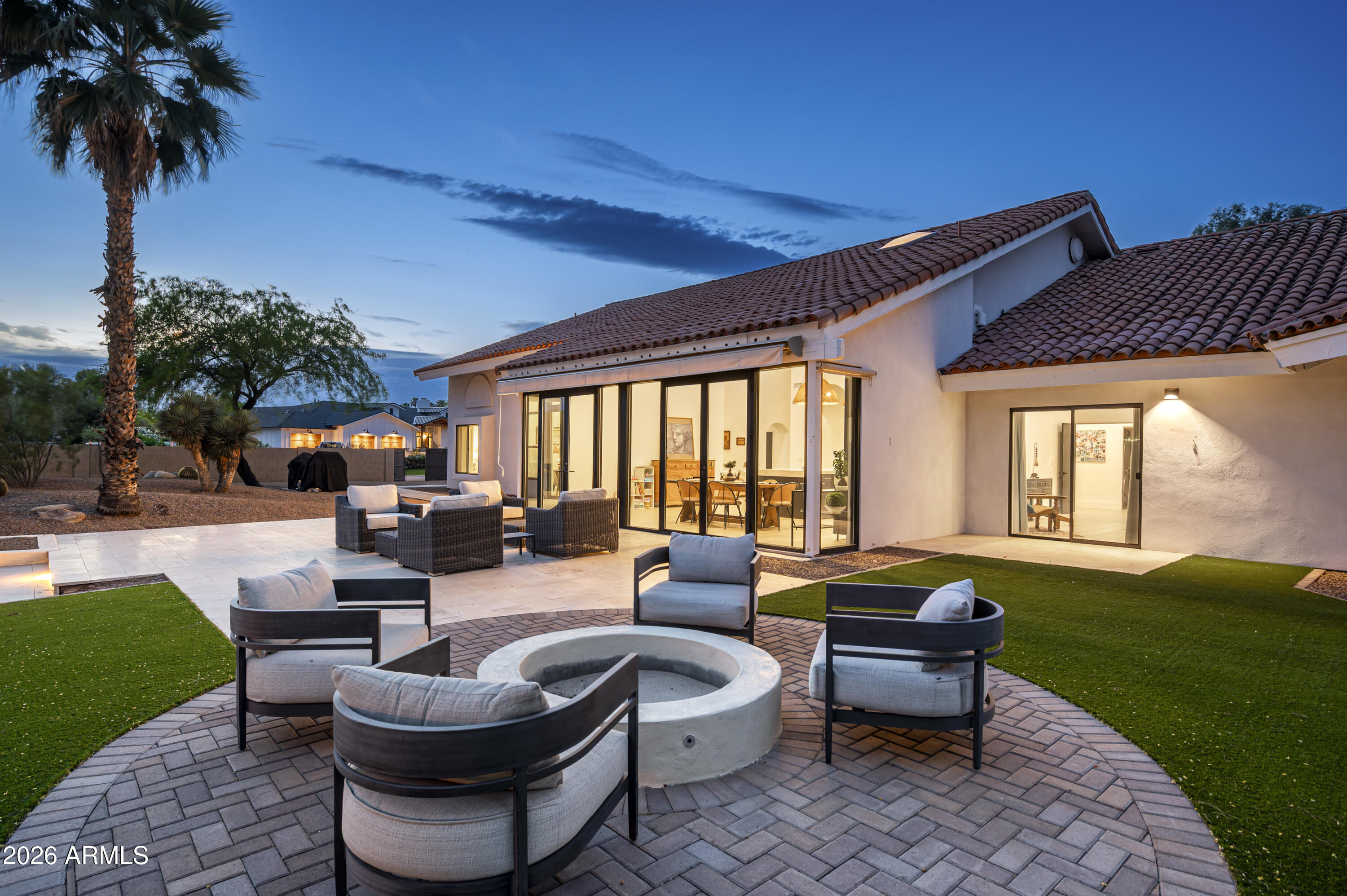 DESERT HOMES - Residential