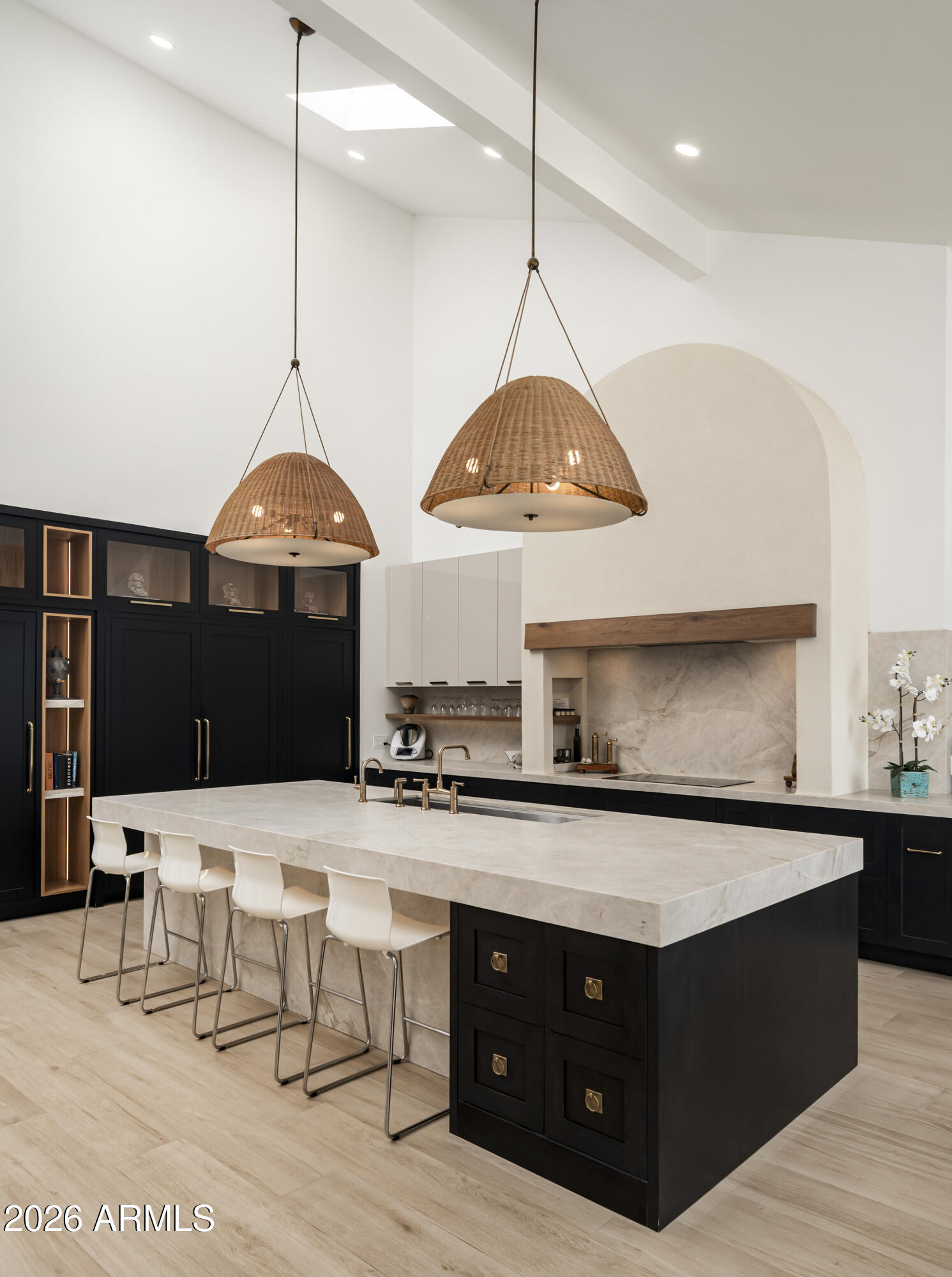 DESERT HOMES - Residential