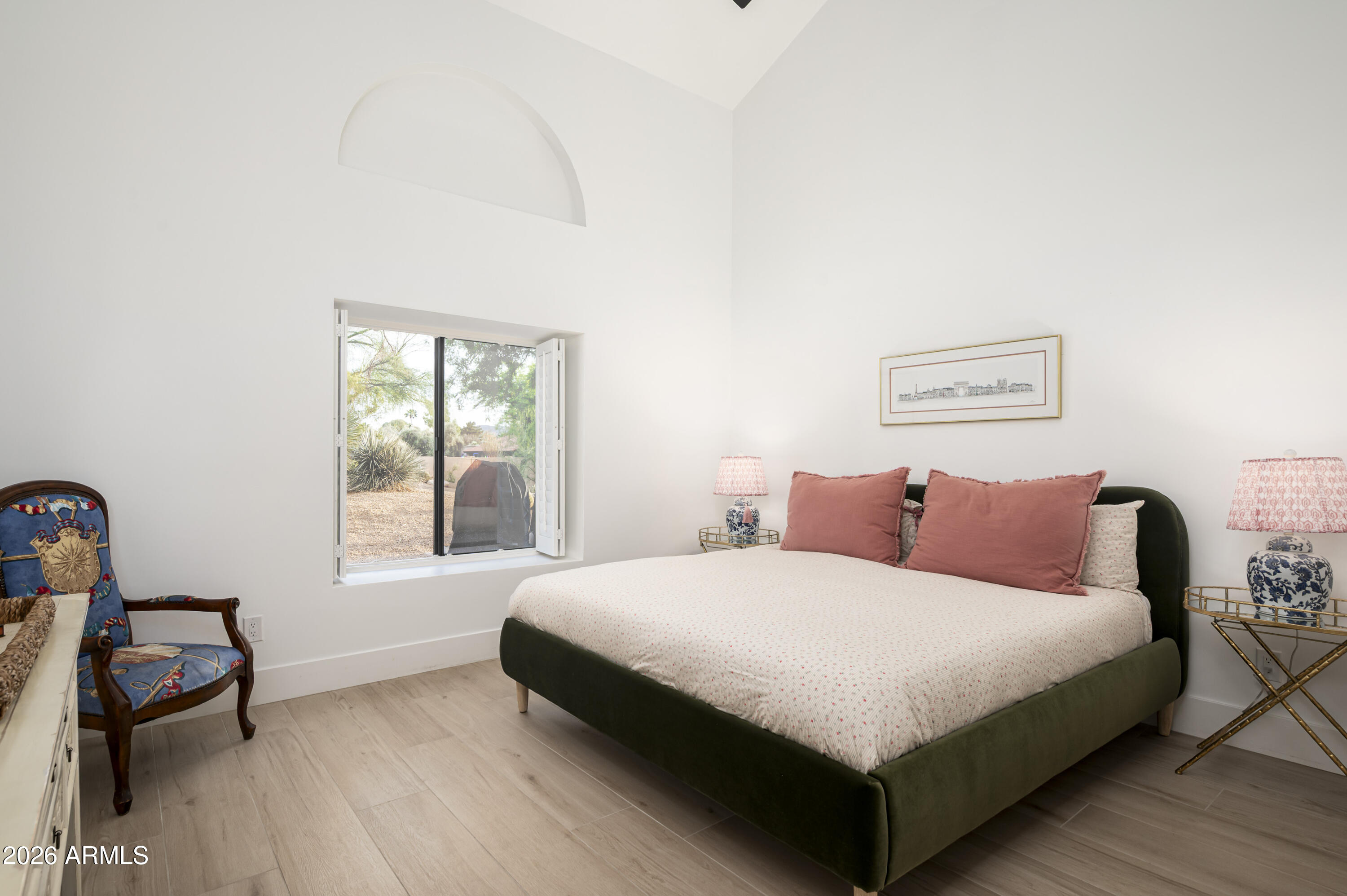 DESERT HOMES - Residential