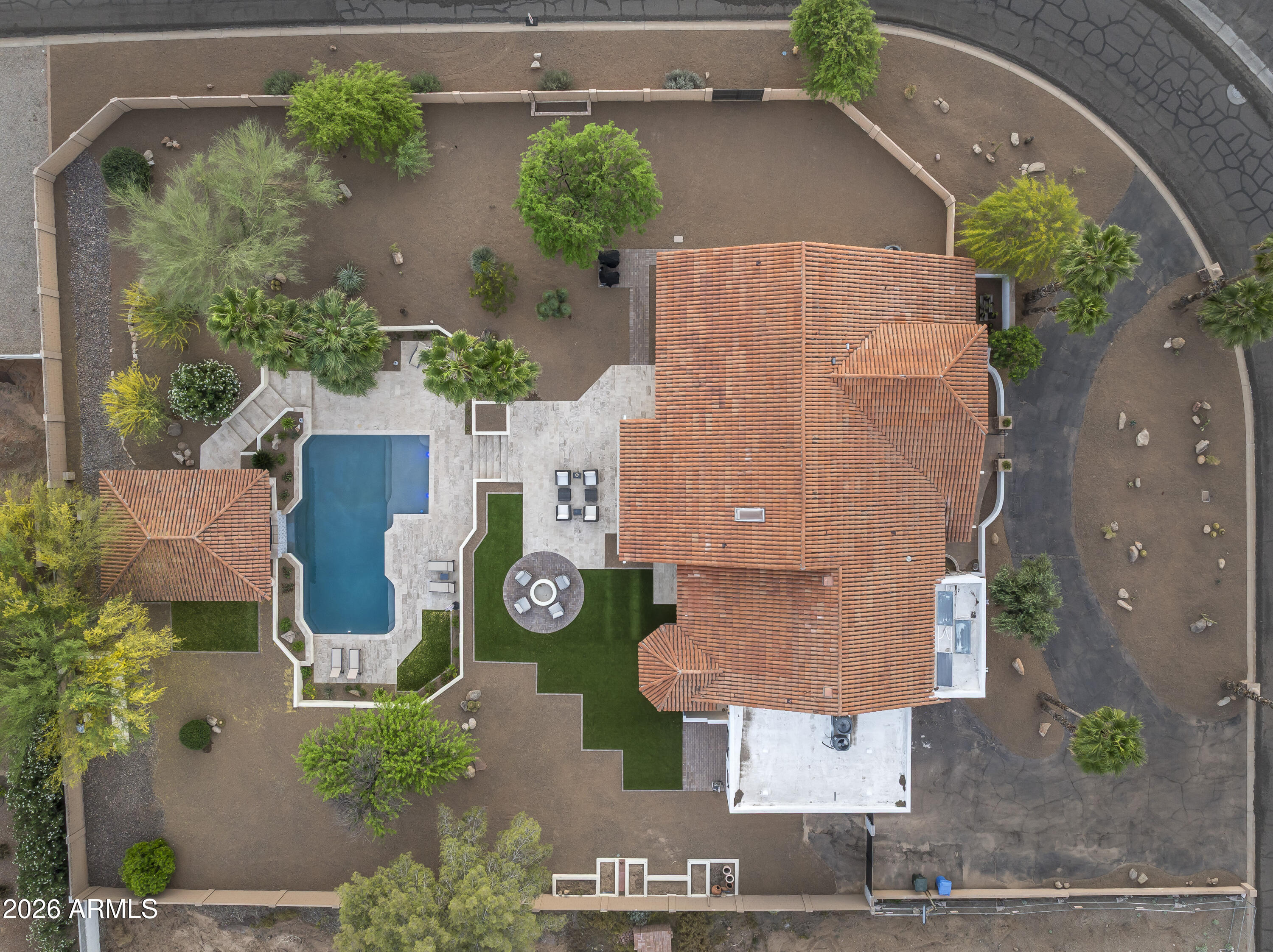 DESERT HOMES - Residential