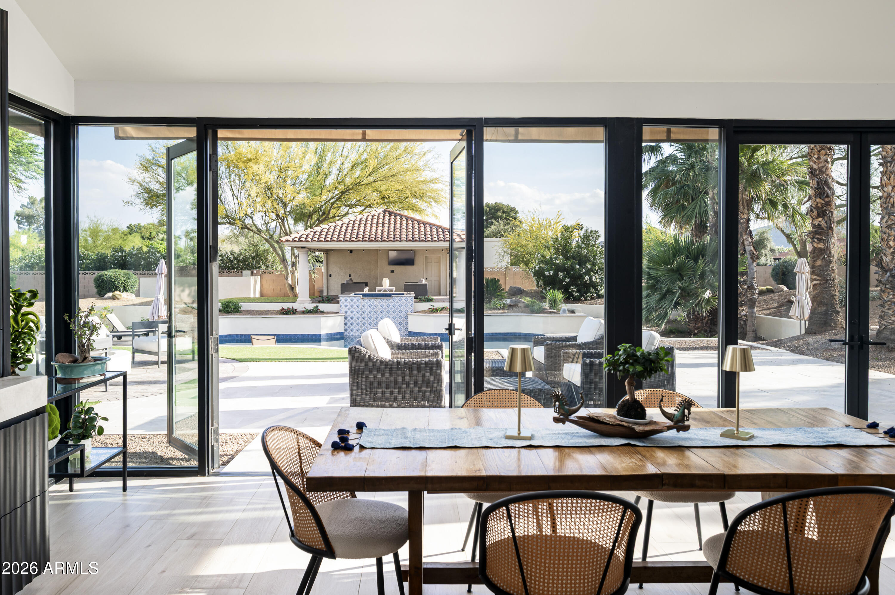 DESERT HOMES - Residential