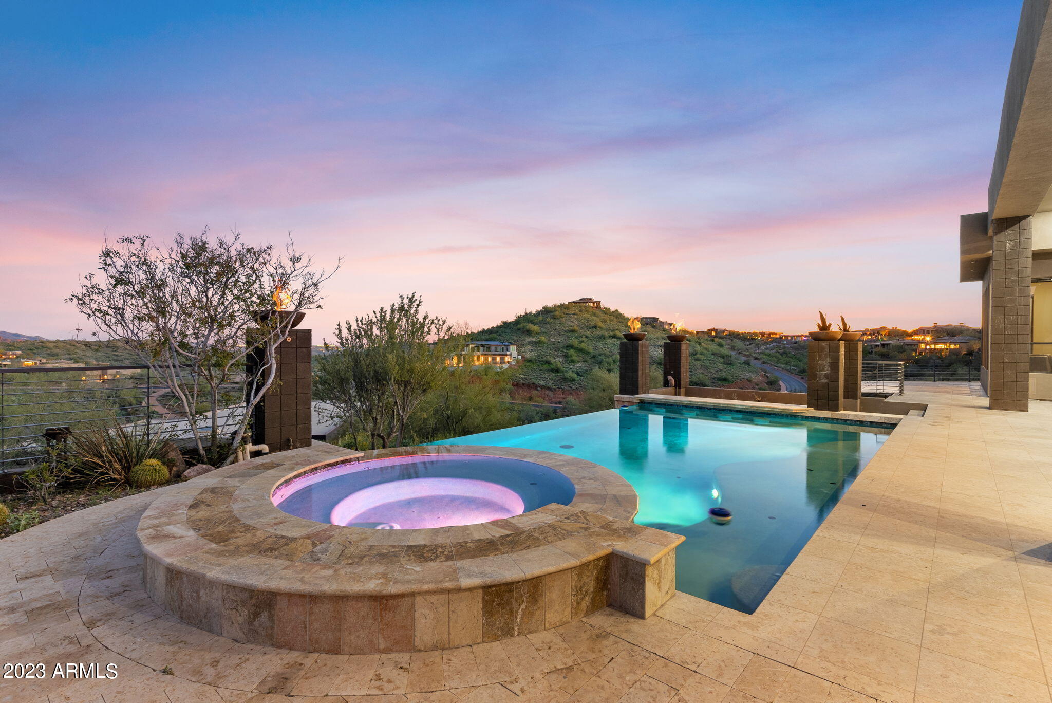 FIREROCK - Residential