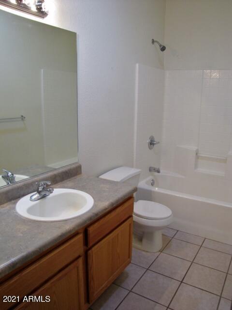 ESCONDIDO PHASE 3 - Residential Lease
