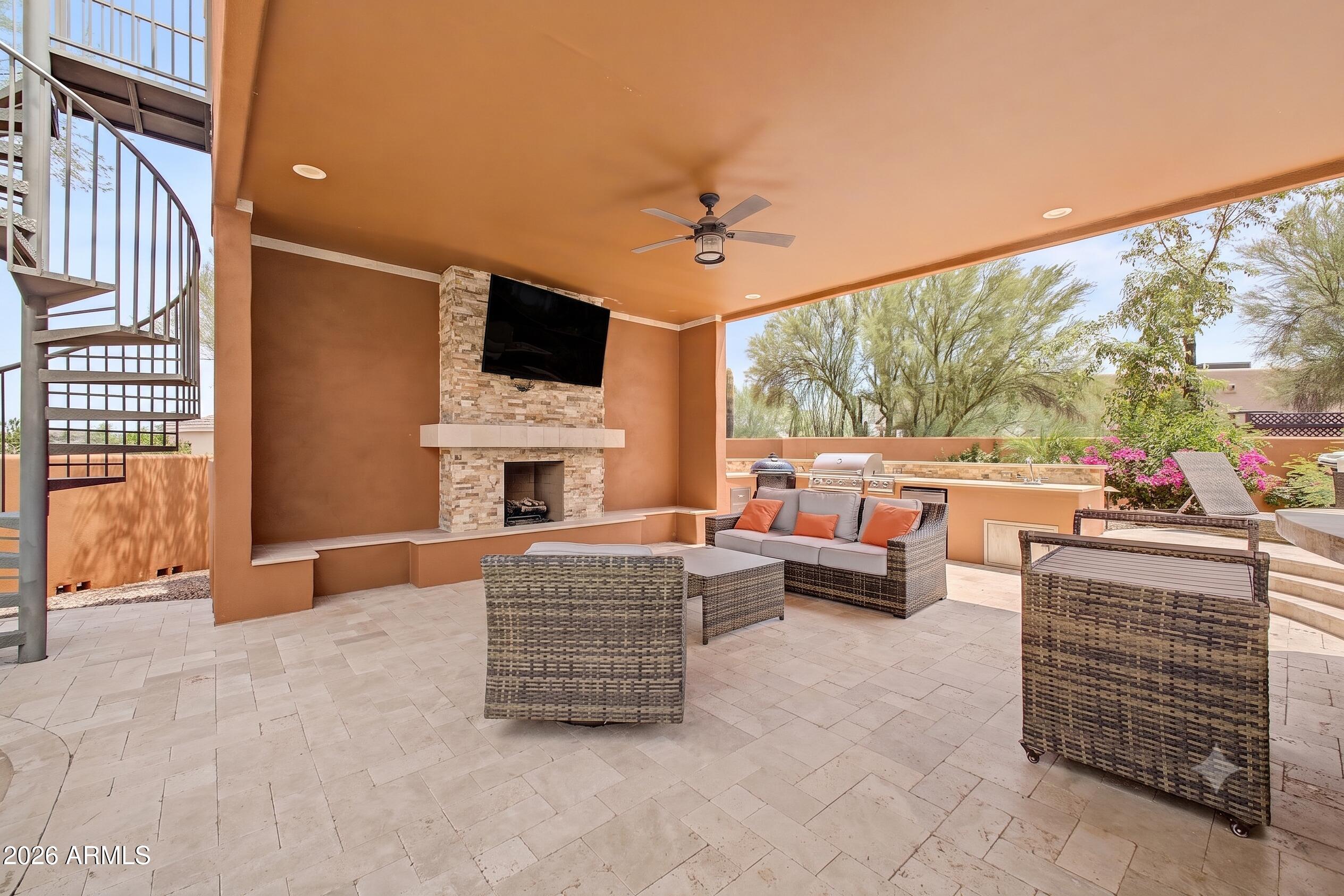 RIO VERDE FOOTHILLS - Residential