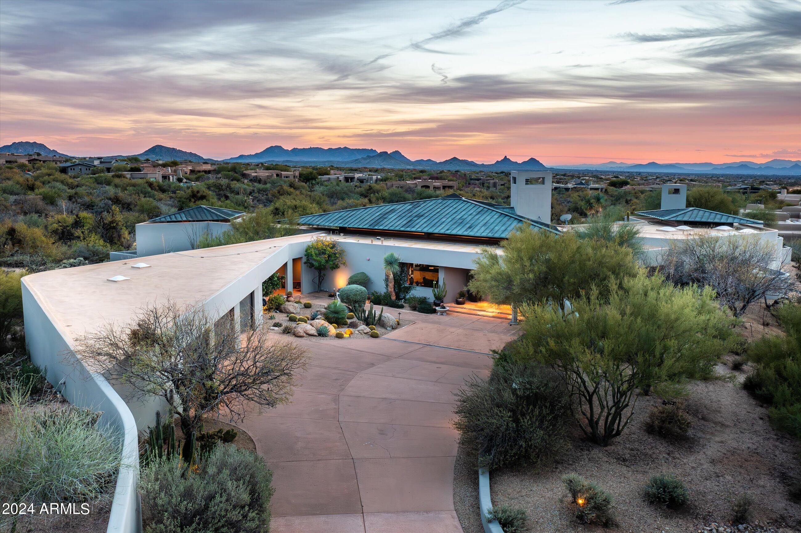 DESERT MOUNTAIN - Residential