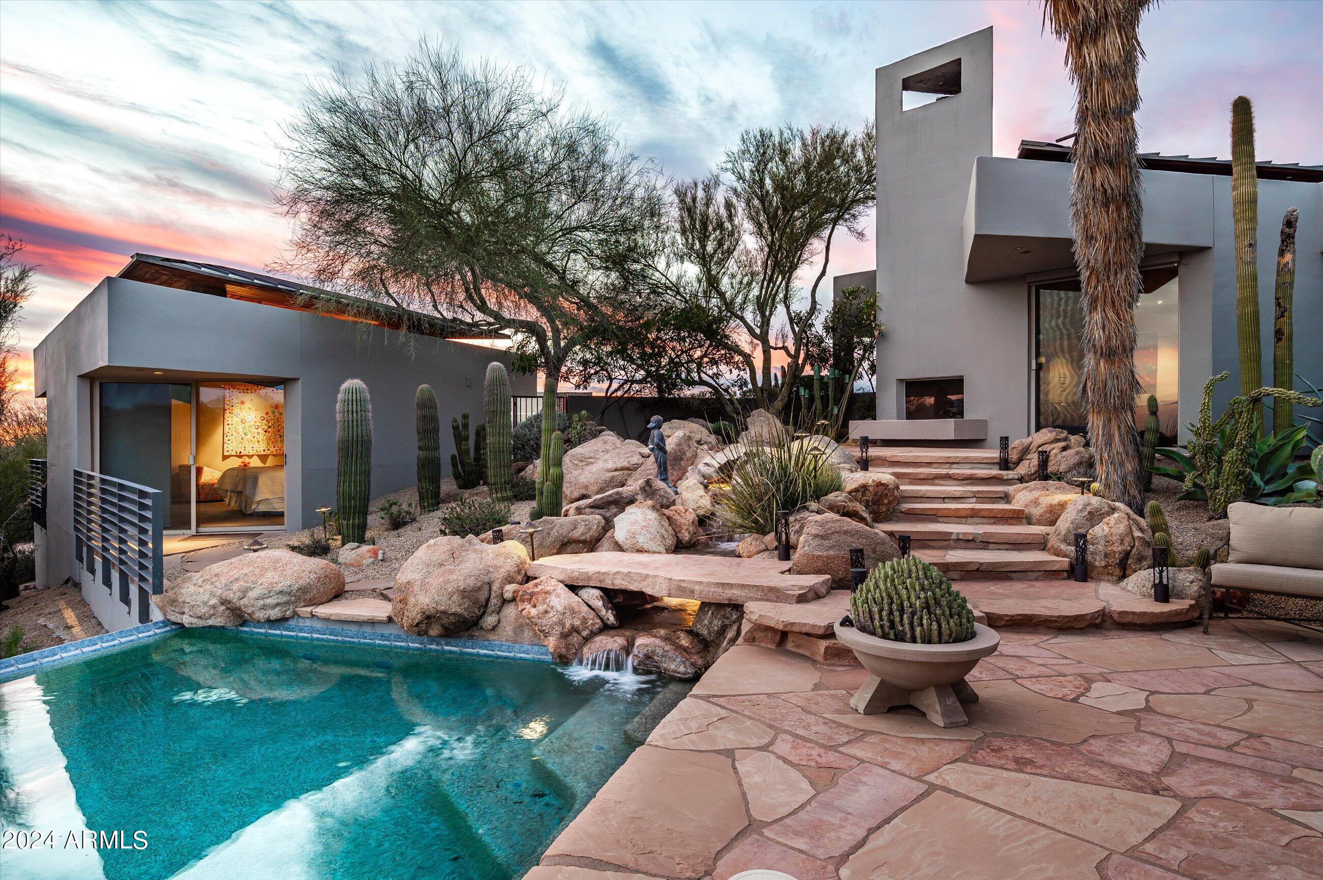 DESERT MOUNTAIN - Residential