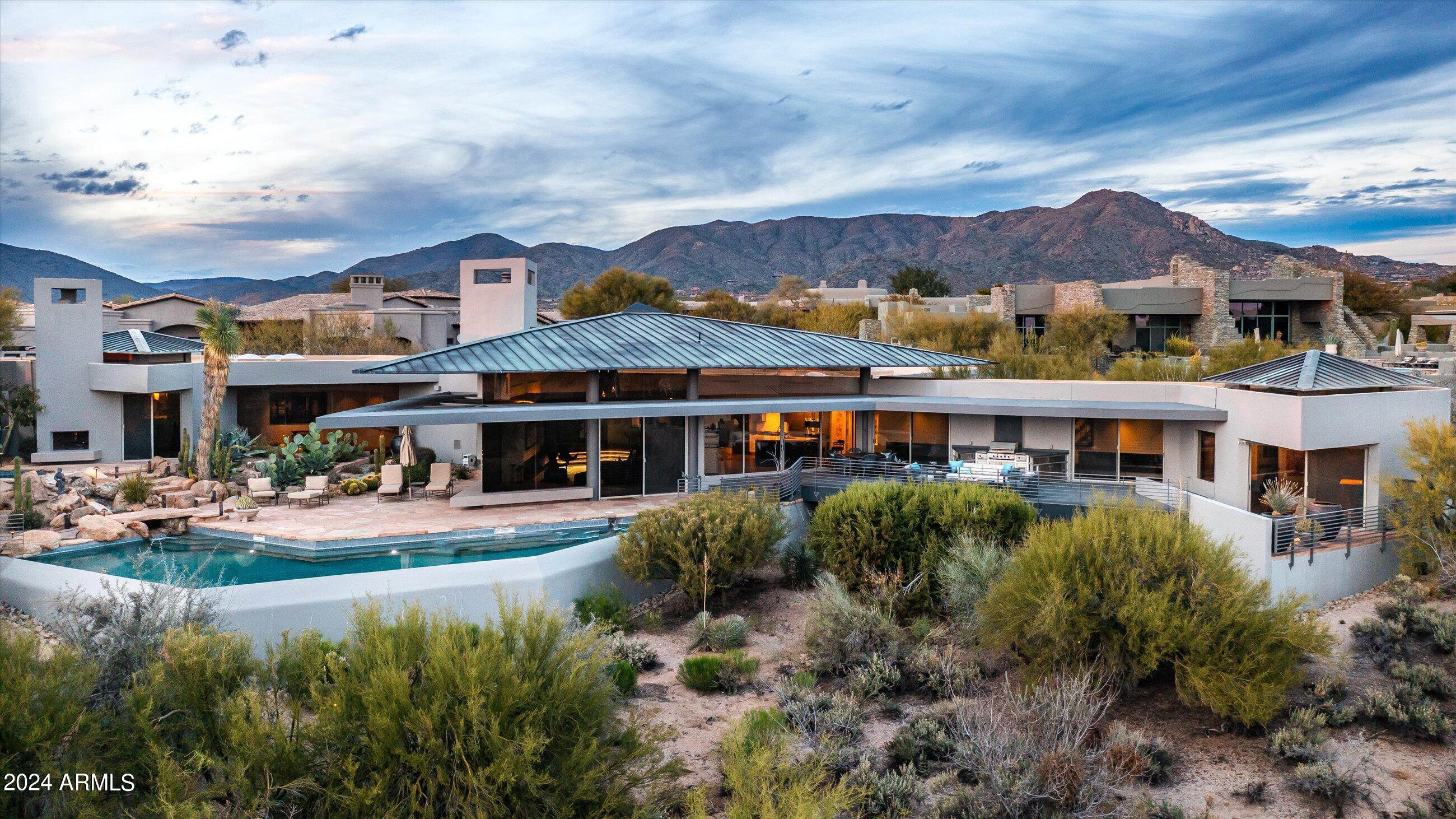 DESERT MOUNTAIN - Residential