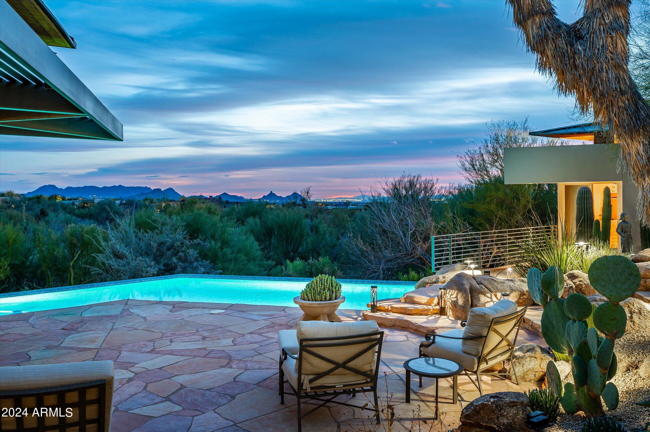 DESERT MOUNTAIN - Residential