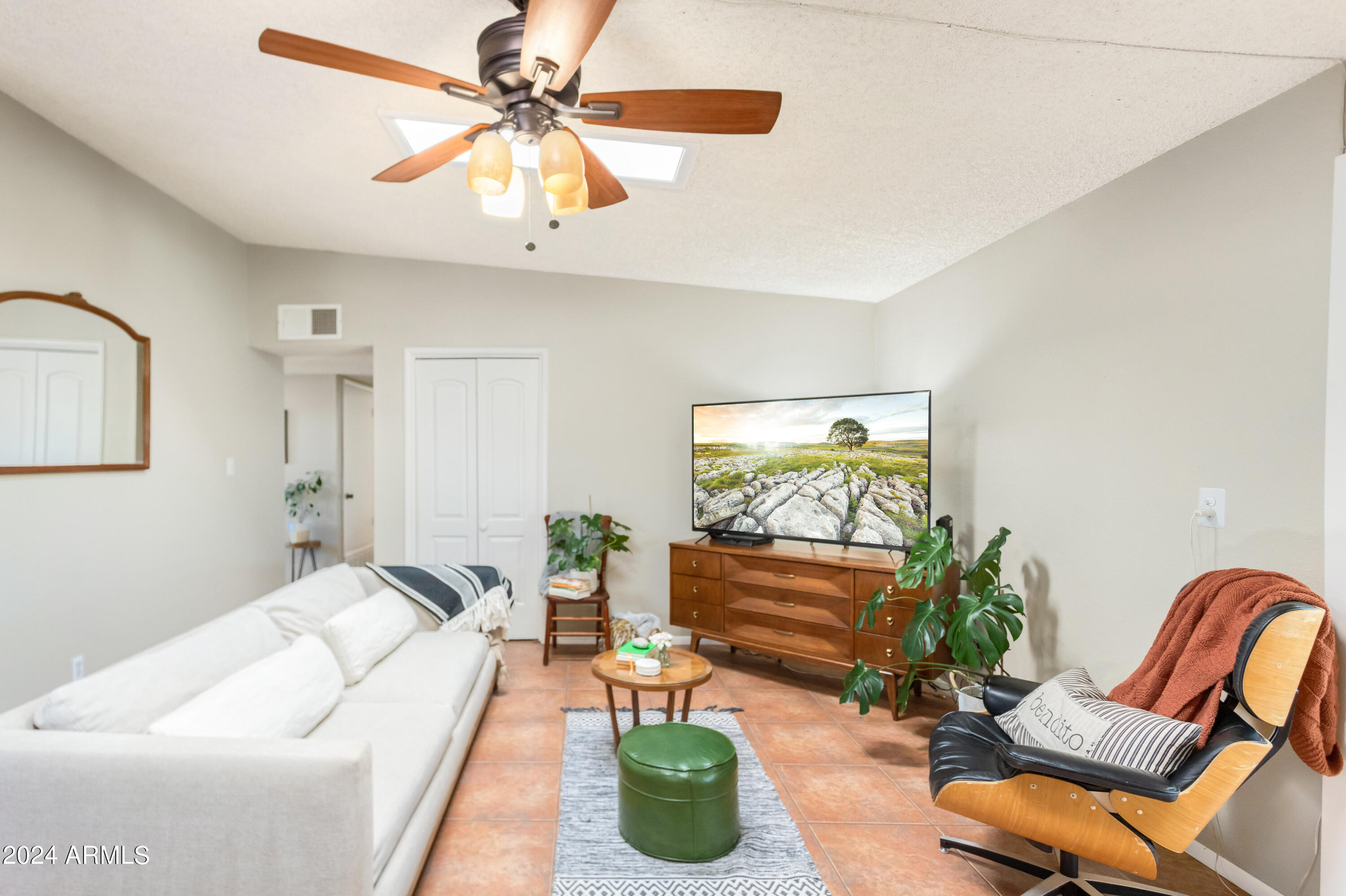 VISTA VILLAGE 2 - Residential