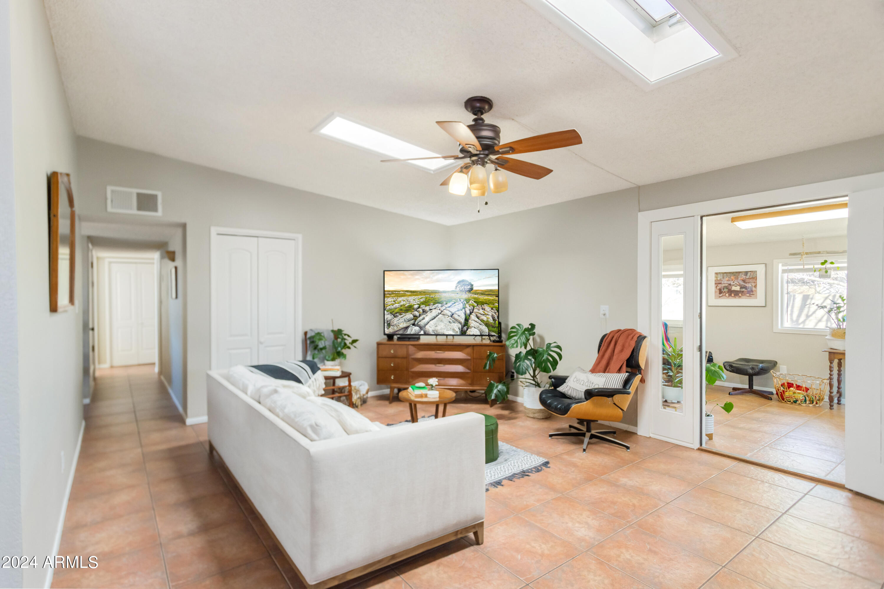VISTA VILLAGE 2 - Residential