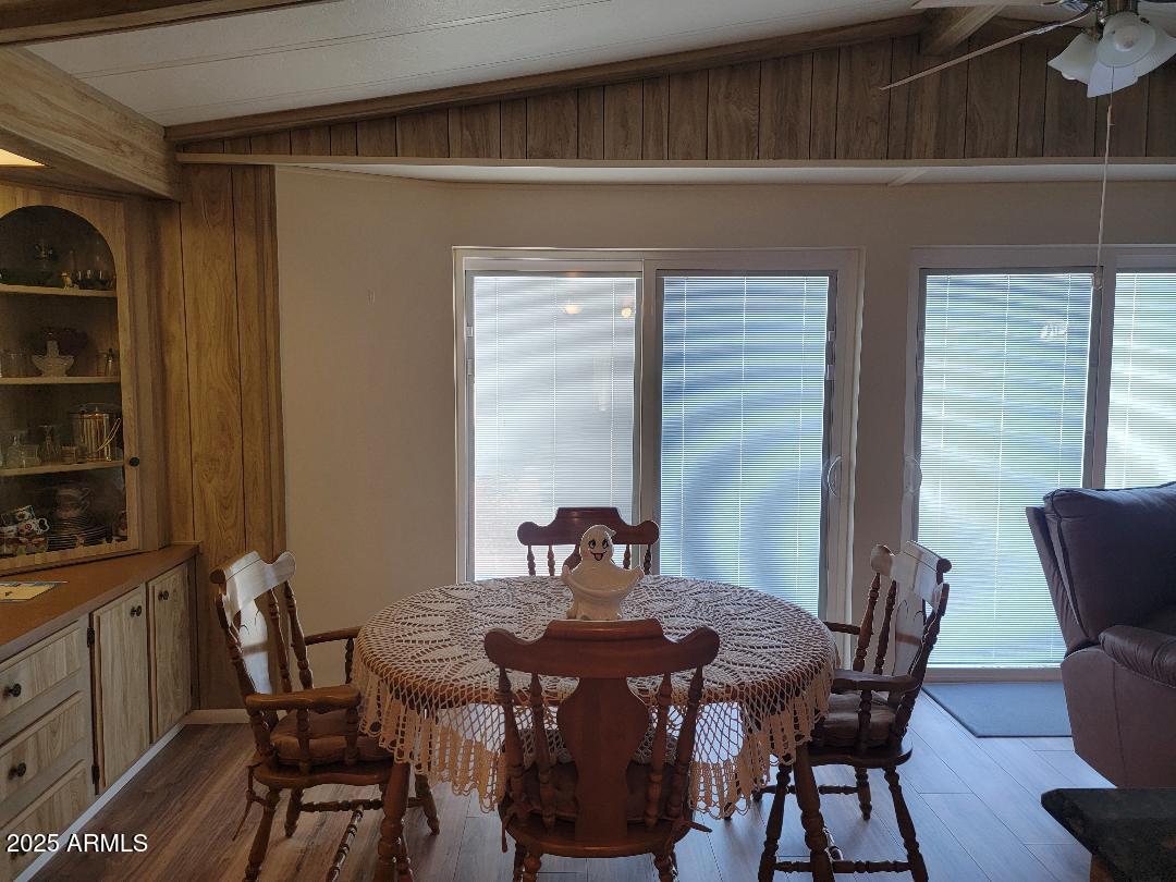FLORENCE GARDENS - Residential