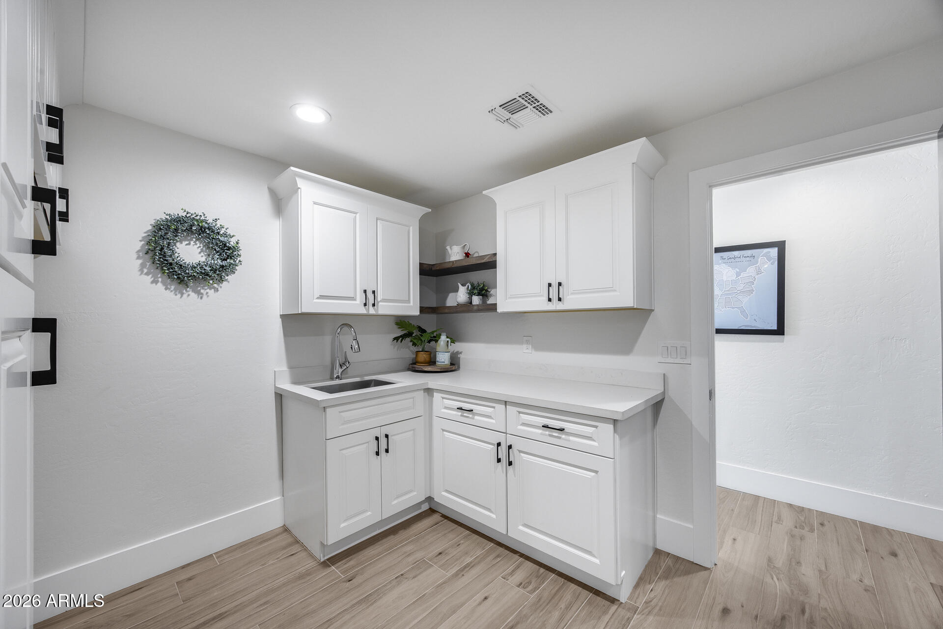 STONERIDGE MANOR LOT 1-6 - Residential
