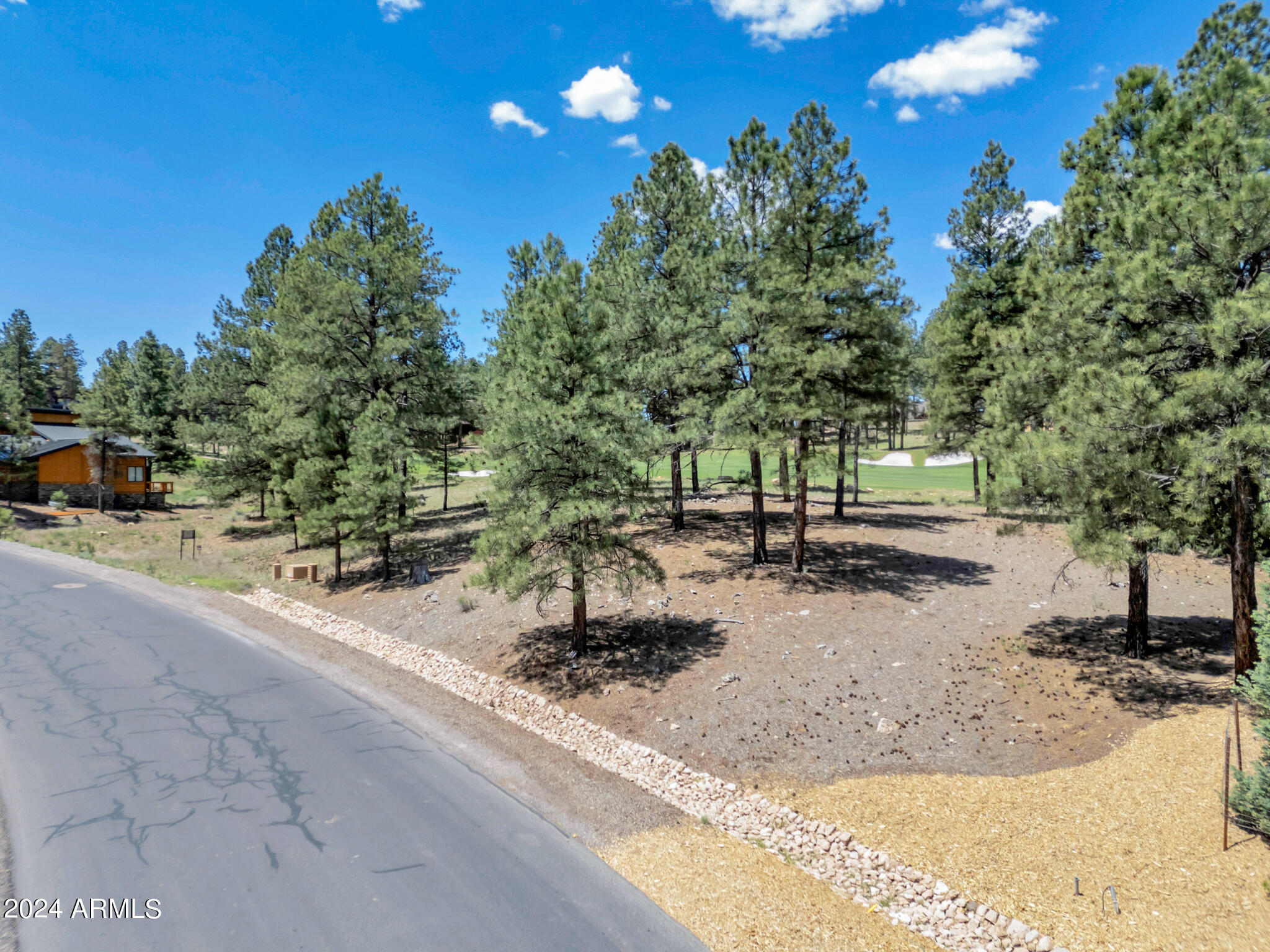 Pine Canyon - Land