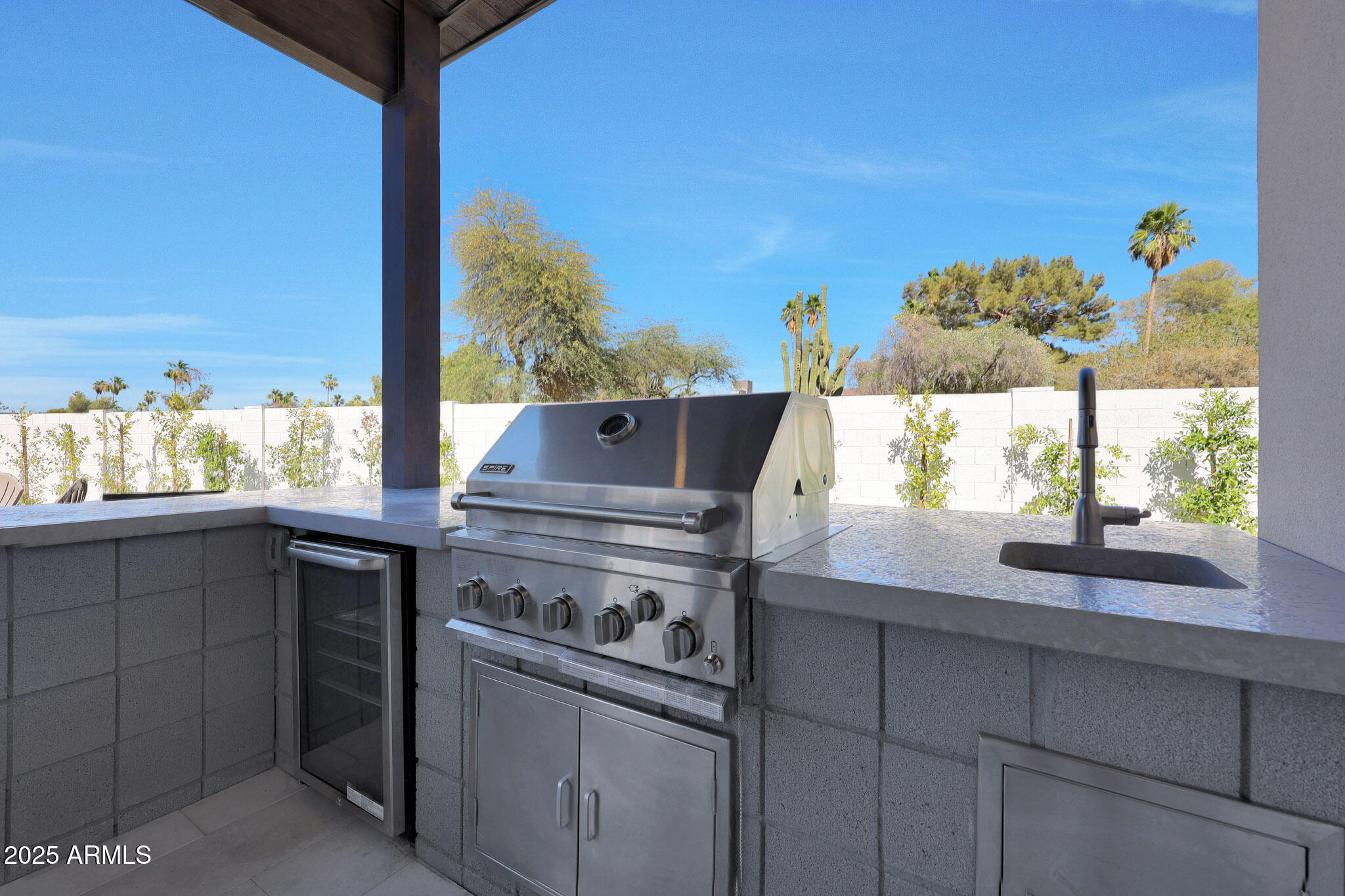 AVANT 1 UNIT 2 - Residential