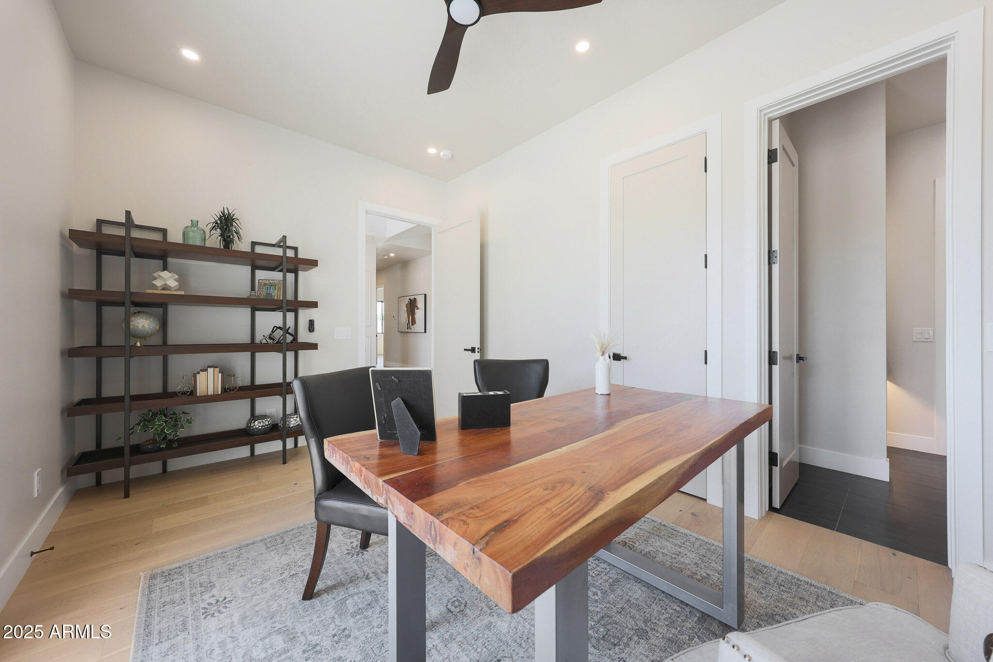 AVANT 1 UNIT 2 - Residential