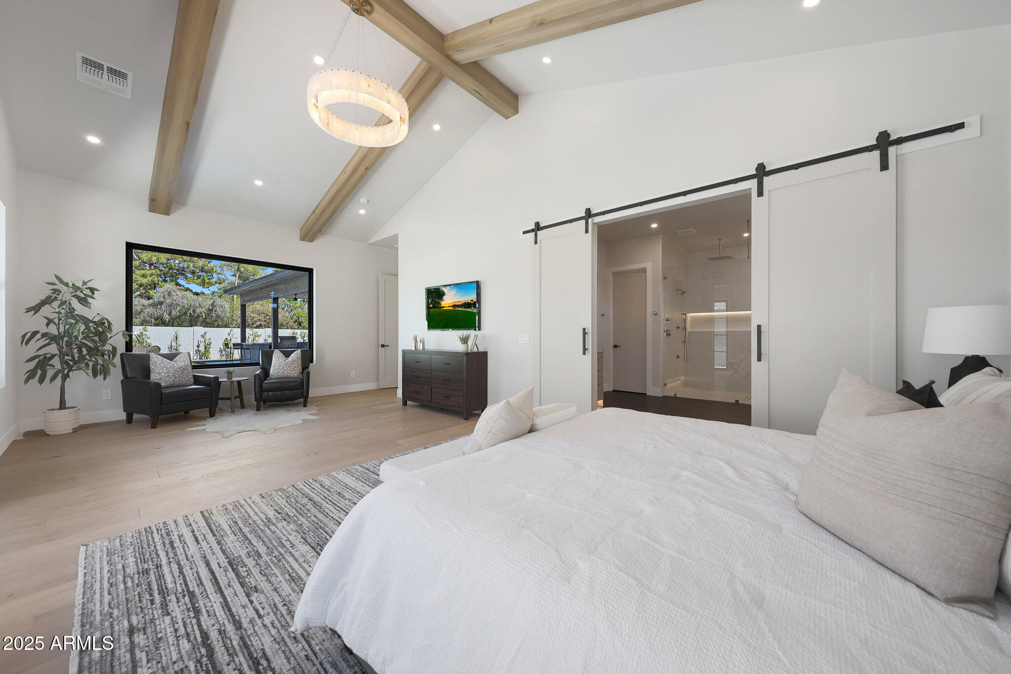 AVANT 1 UNIT 2 - Residential