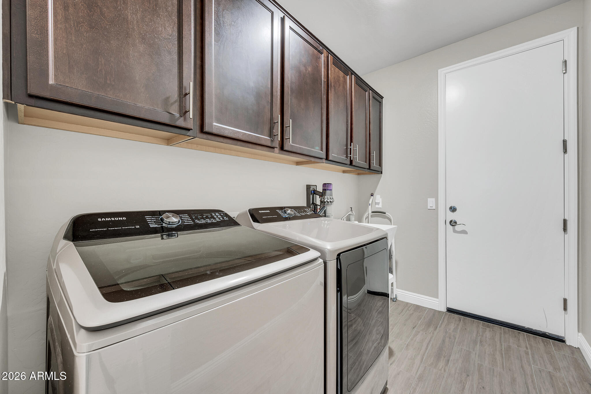 WHITEWING AT SAN TAN MAGMA - Residential