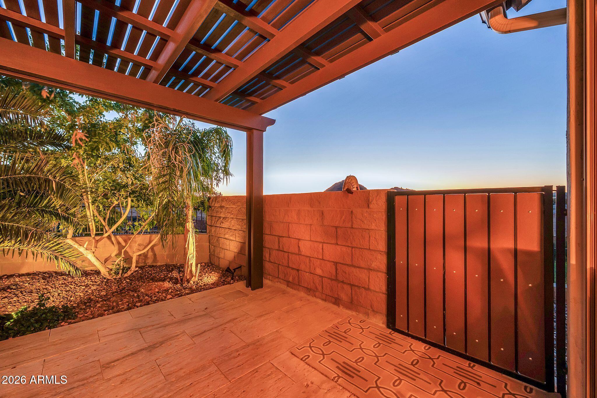 WHITEWING AT SAN TAN MAGMA - Residential