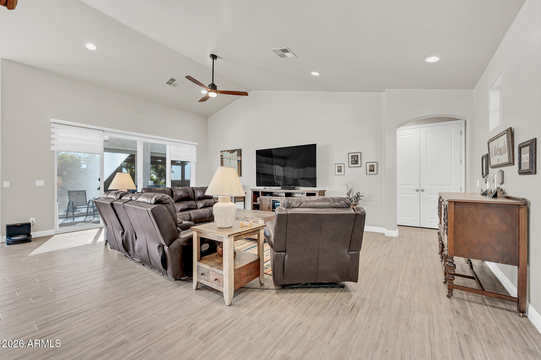 WHITEWING AT SAN TAN MAGMA - Residential