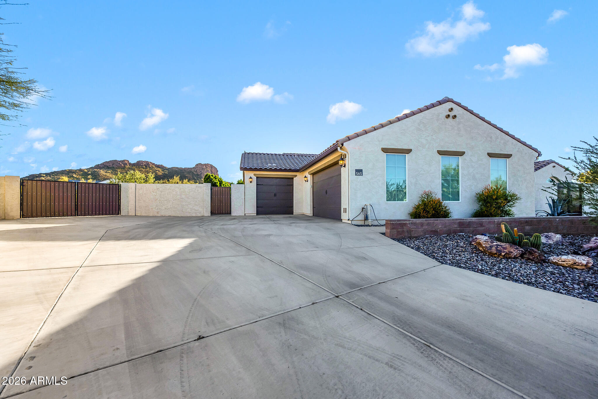 WHITEWING AT SAN TAN MAGMA - Residential