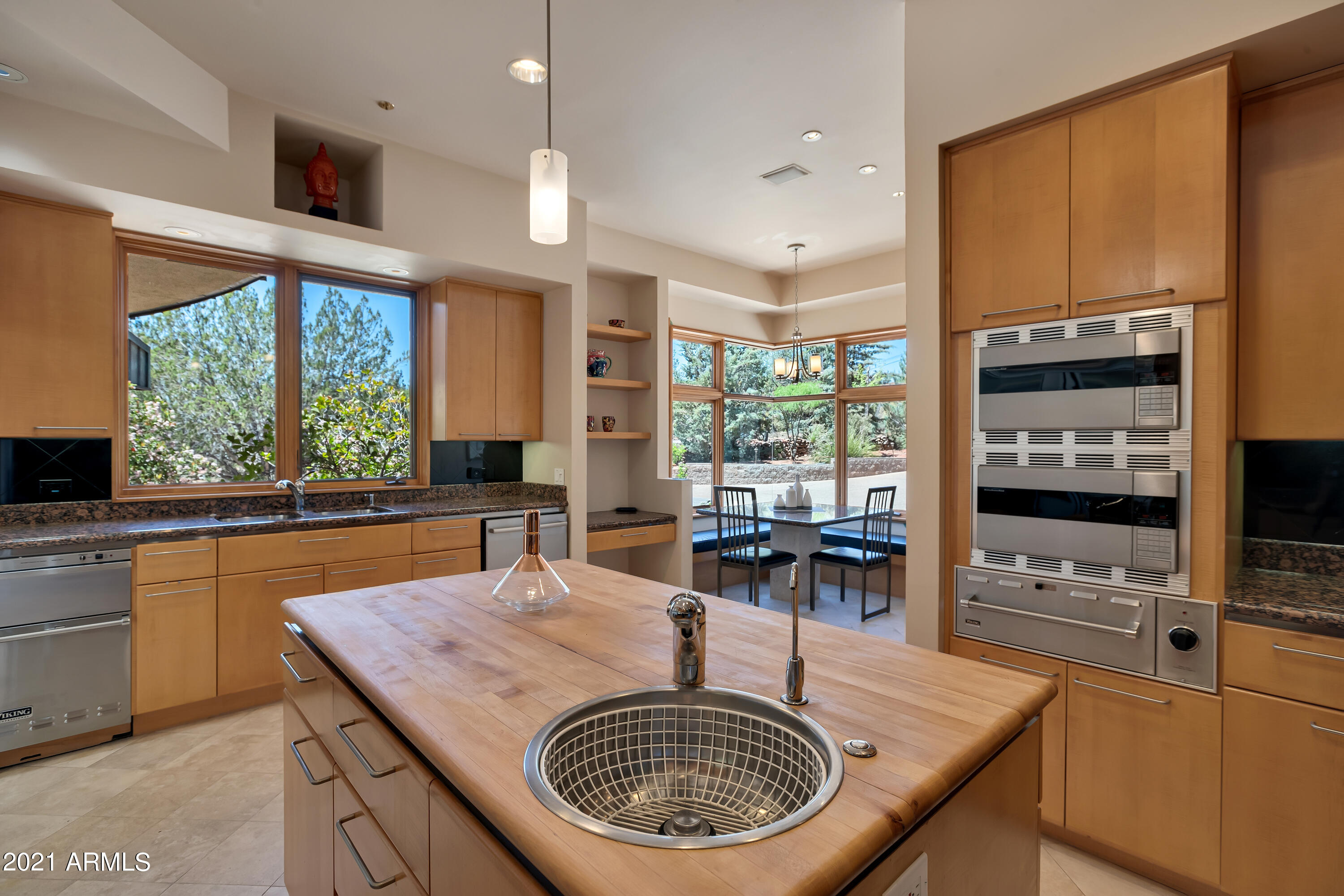 EAST CUP OF GOLD ESTATES - Residential