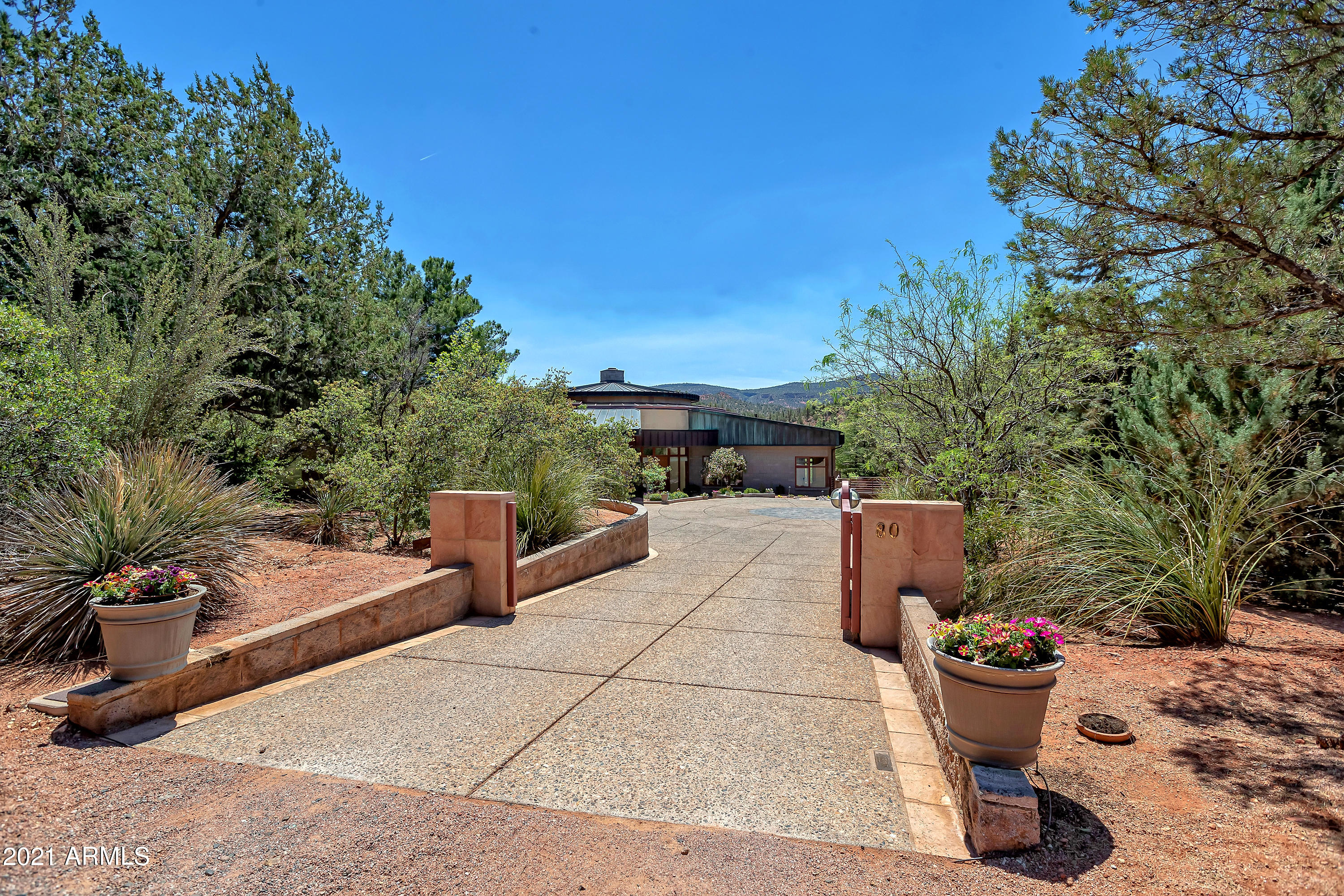 EAST CUP OF GOLD ESTATES - Residential