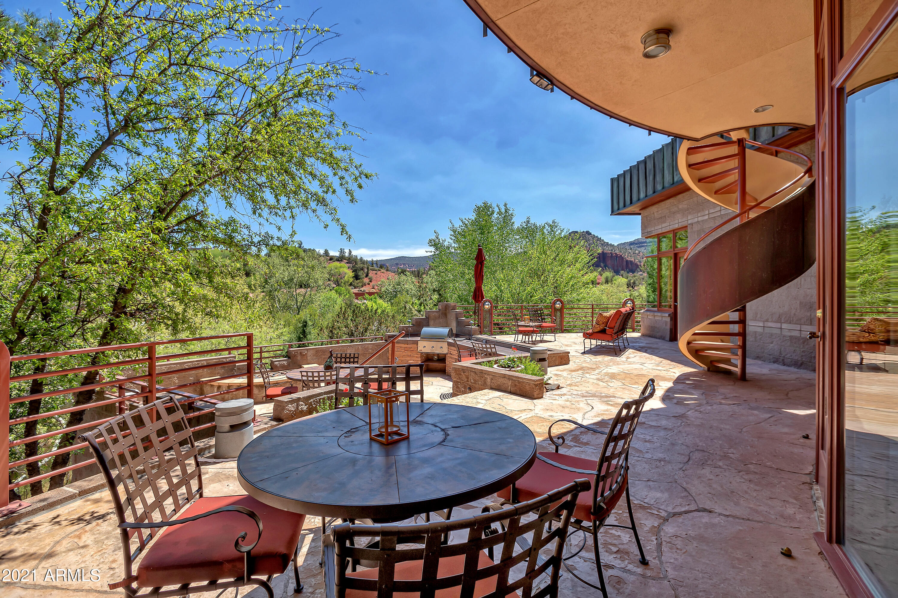 EAST CUP OF GOLD ESTATES - Residential