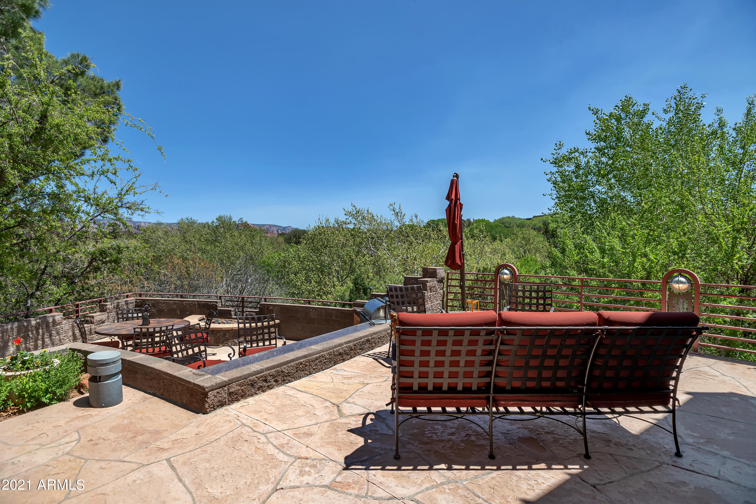 EAST CUP OF GOLD ESTATES - Residential