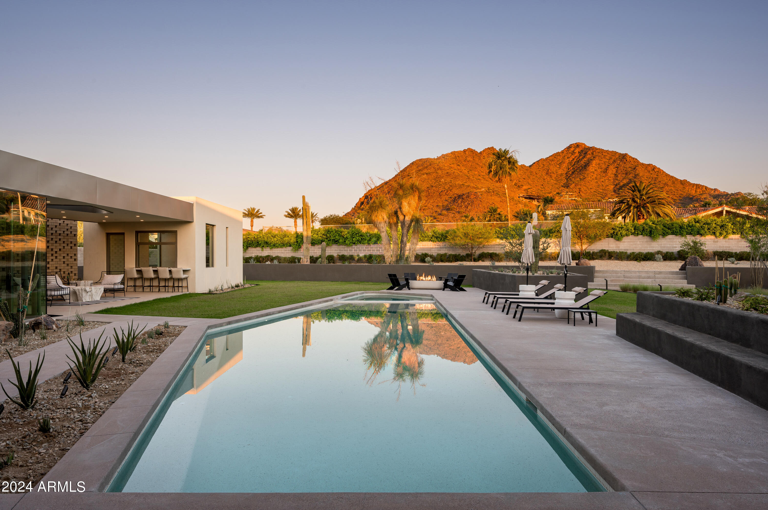 CAMELBACK LANDS - Residential