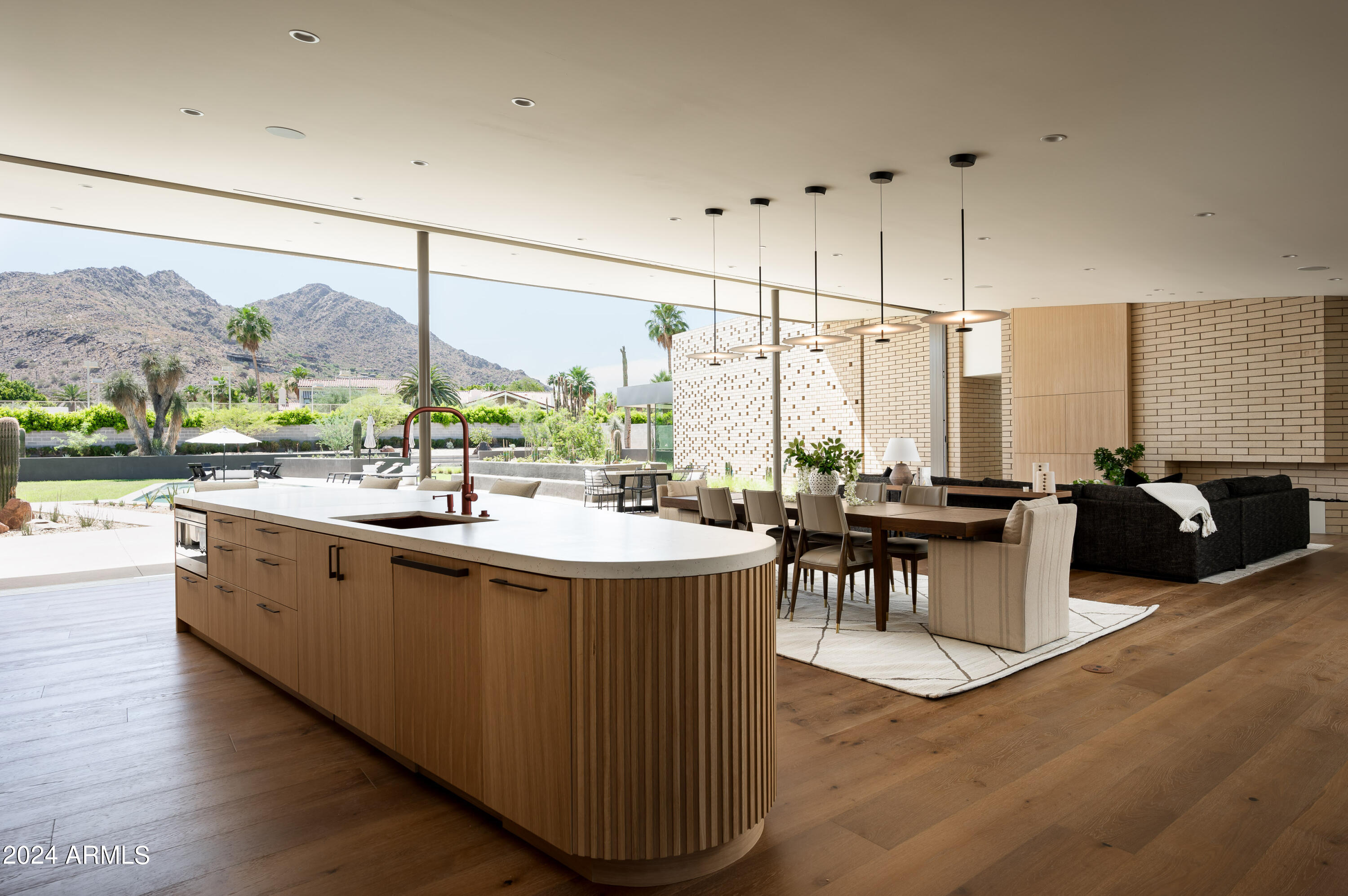 CAMELBACK LANDS - Residential