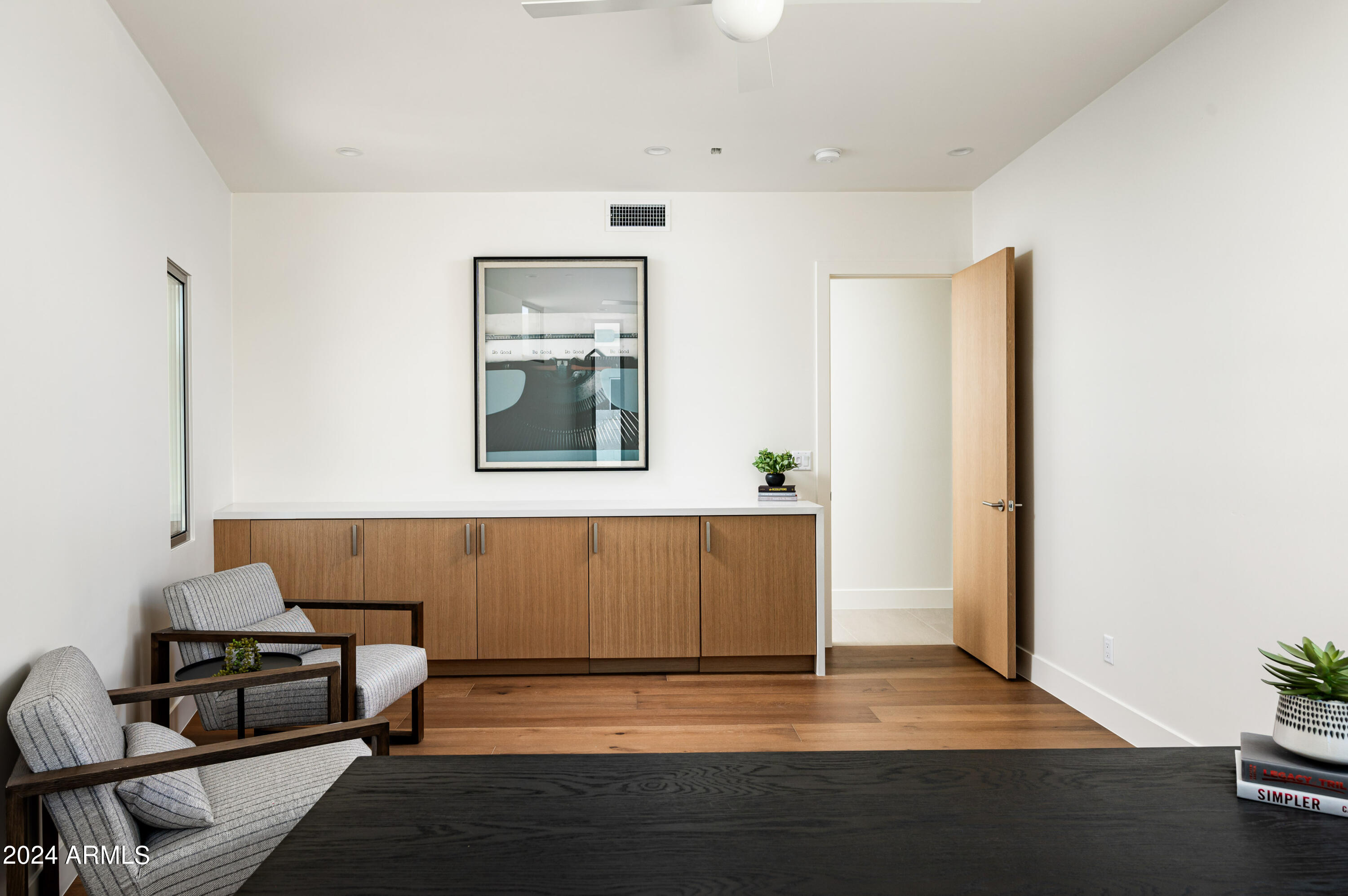 CAMELBACK LANDS - Residential