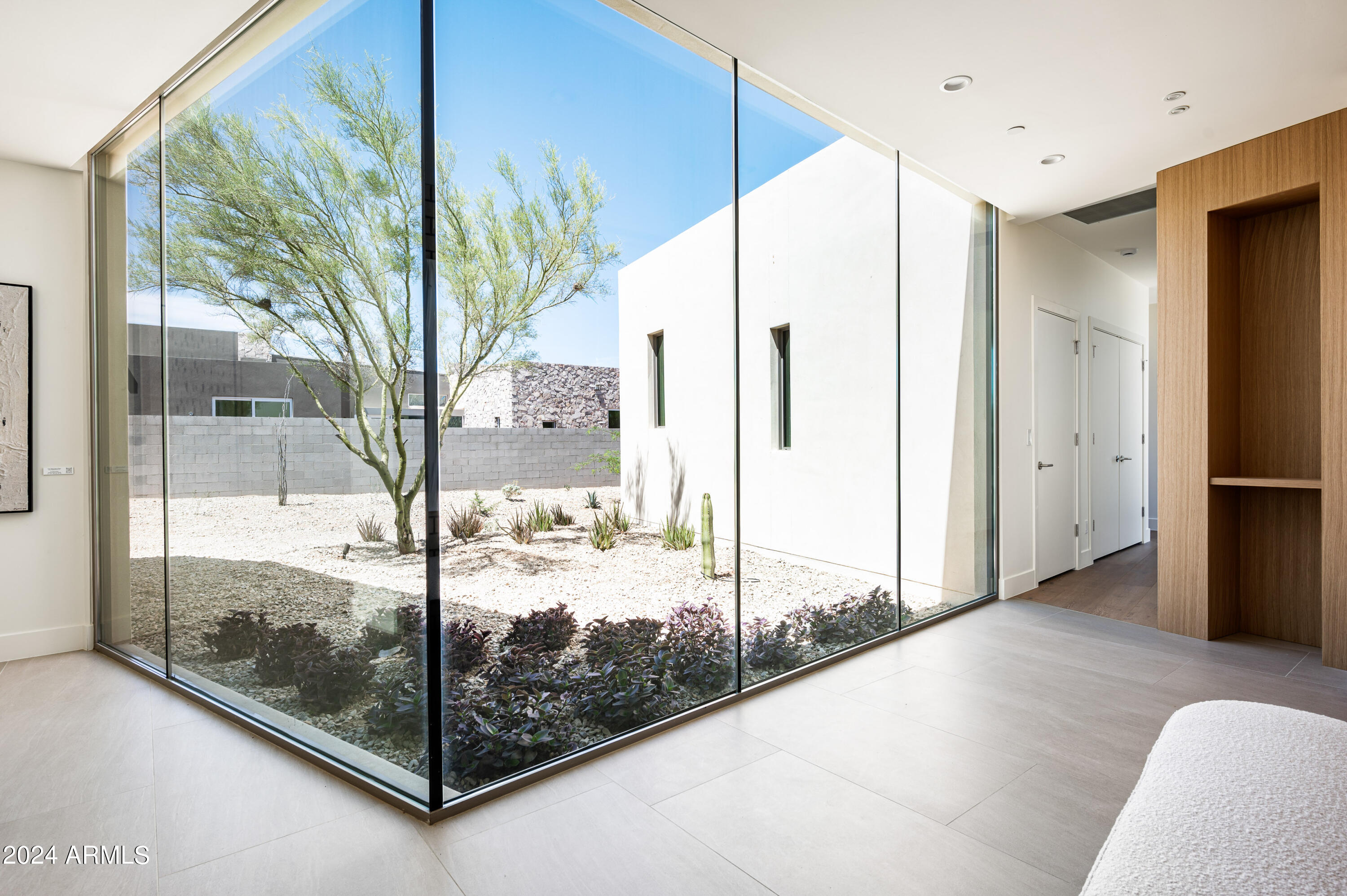 CAMELBACK LANDS - Residential