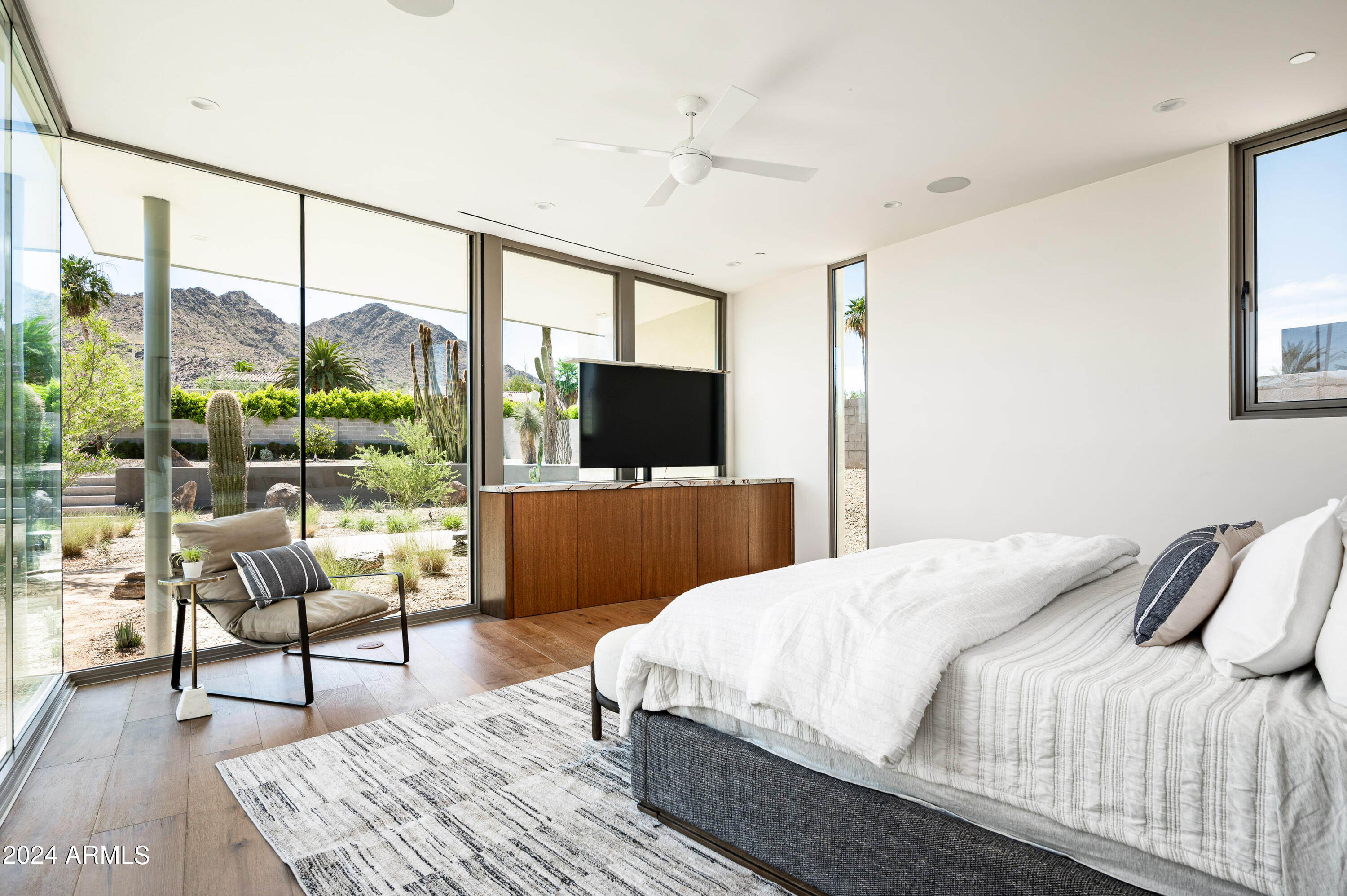 CAMELBACK LANDS - Residential
