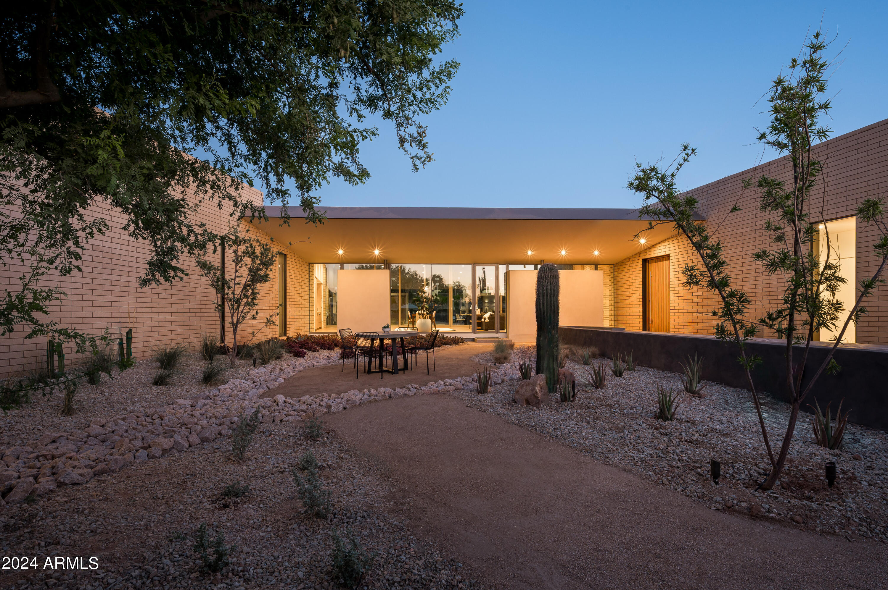 CAMELBACK LANDS - Residential