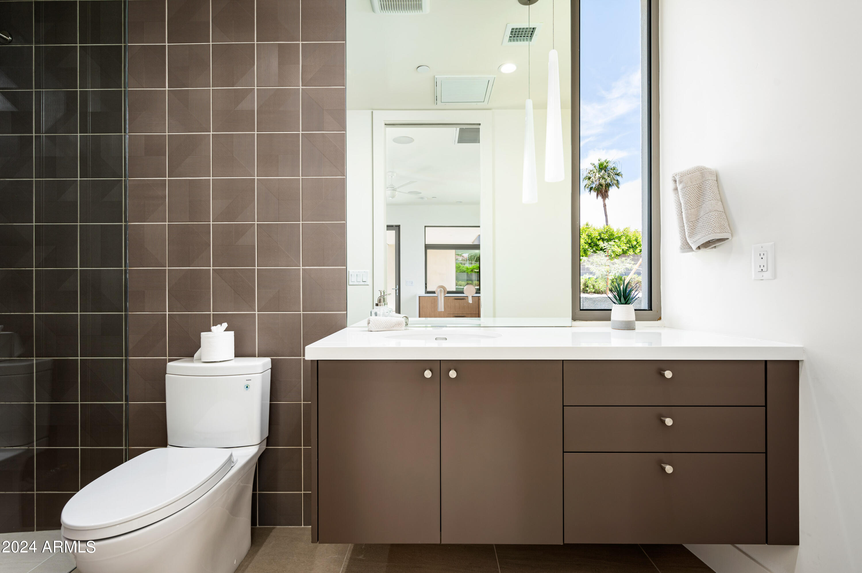 CAMELBACK LANDS - Residential