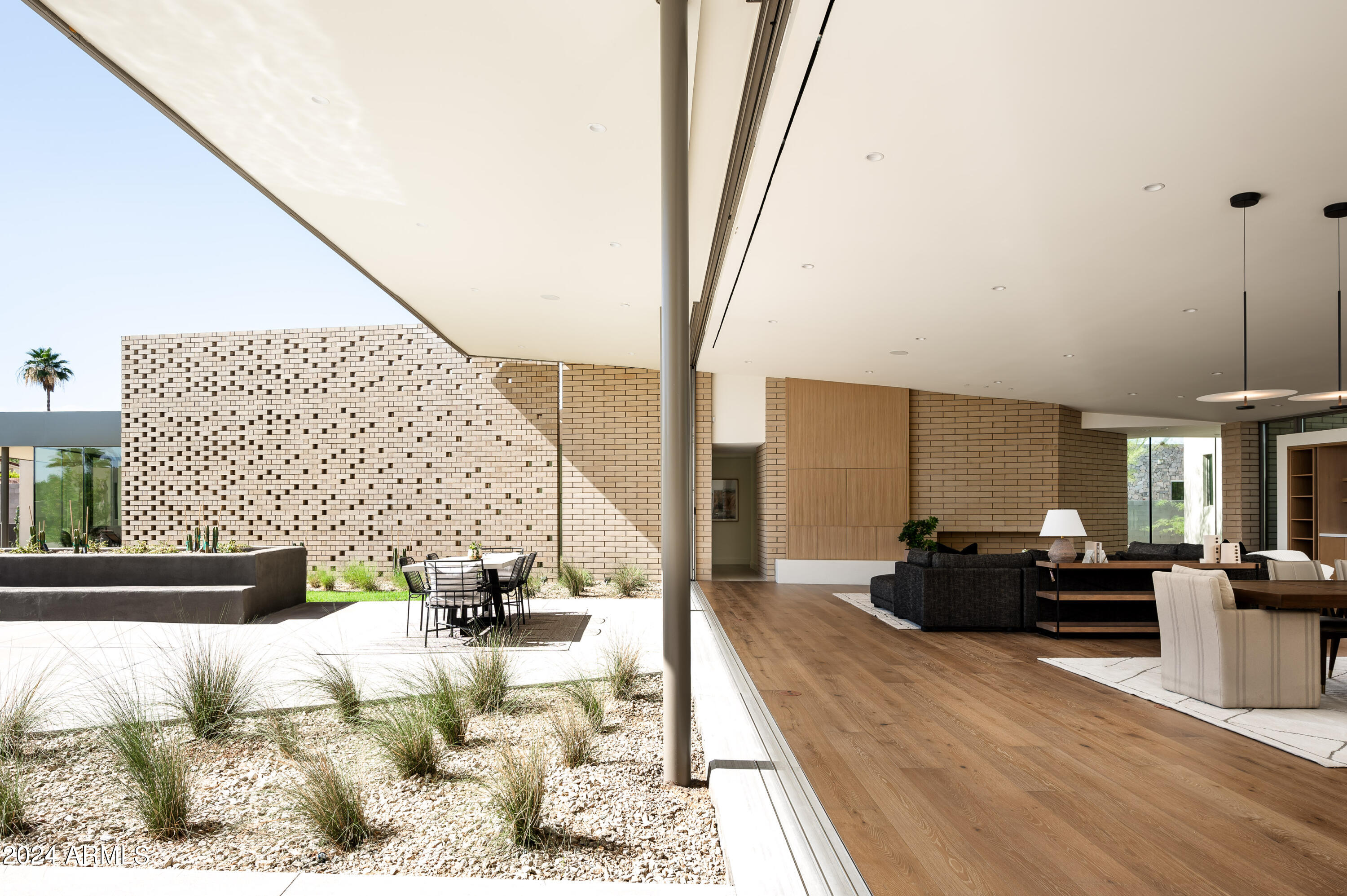 CAMELBACK LANDS - Residential