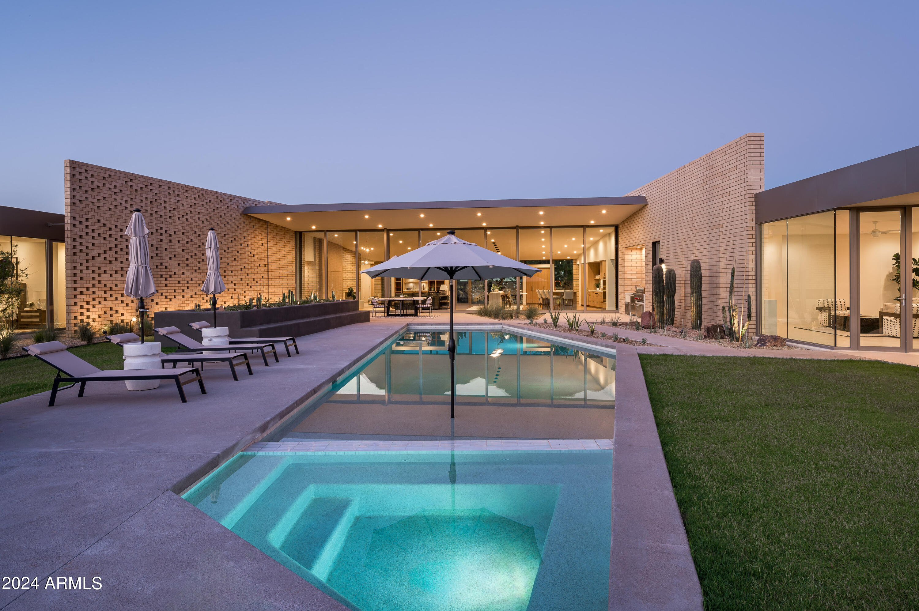 CAMELBACK LANDS - Residential