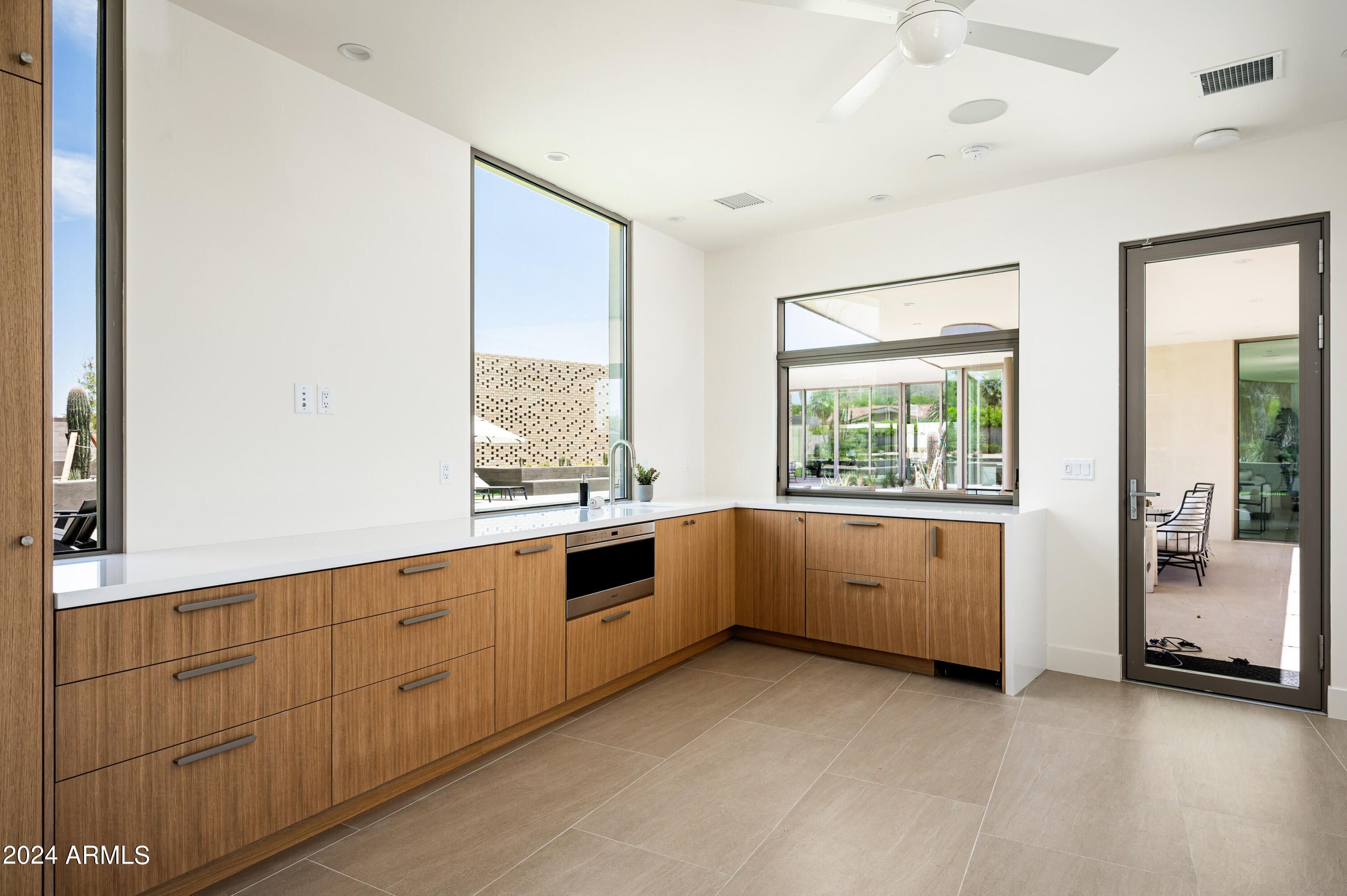 CAMELBACK LANDS - Residential
