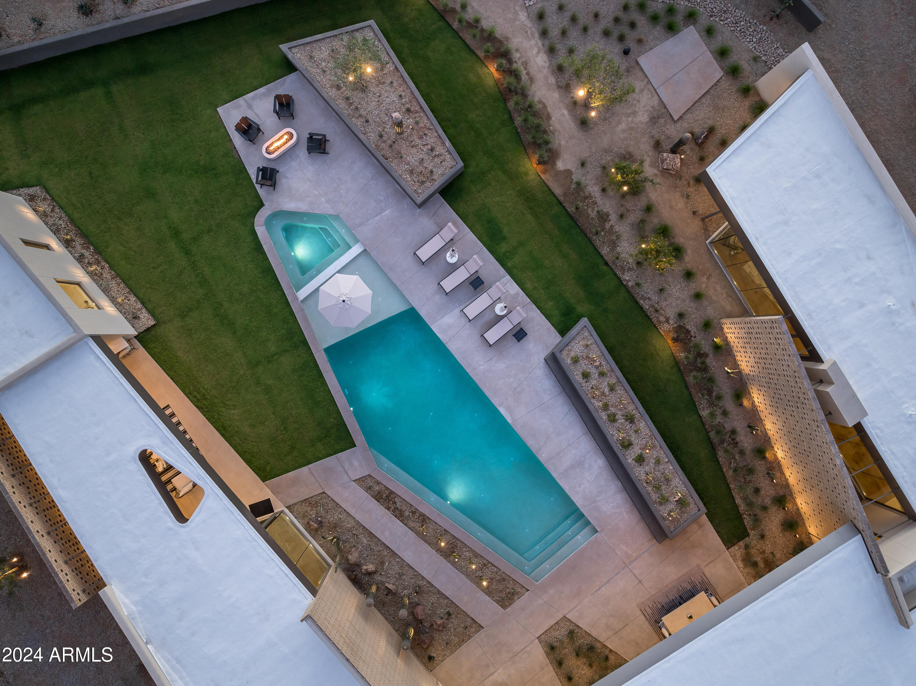 CAMELBACK LANDS - Residential