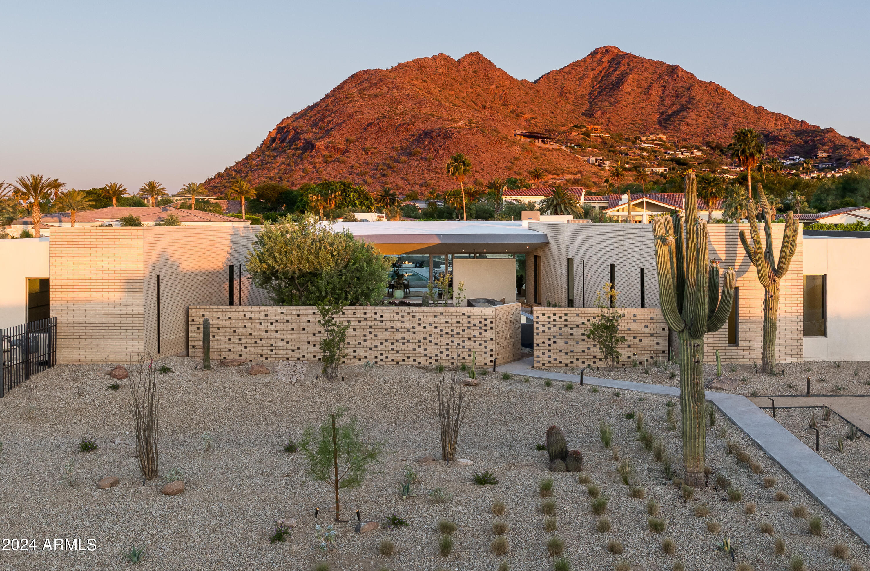 CAMELBACK LANDS - Residential
