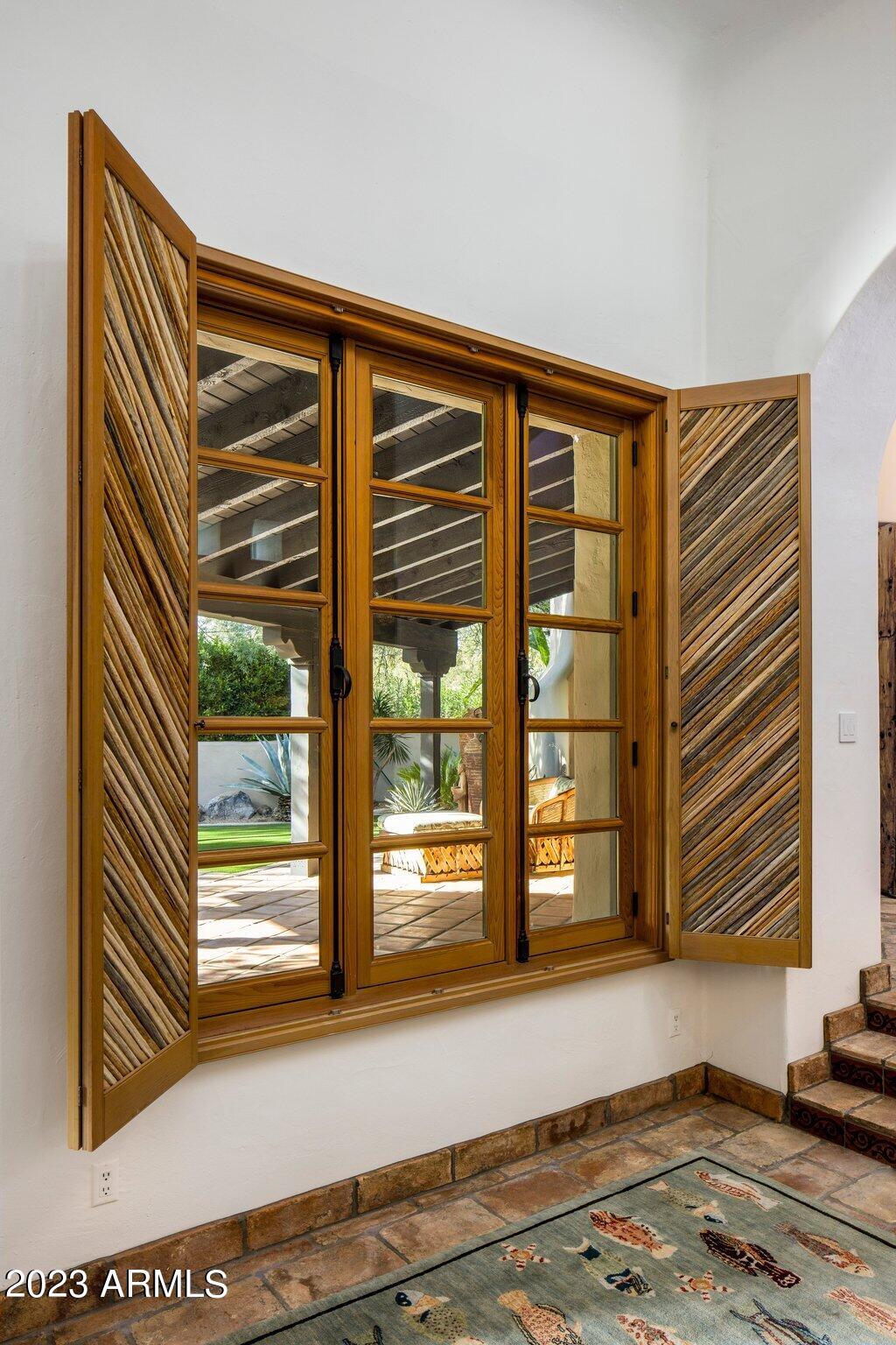 CINCO SOLES - Residential