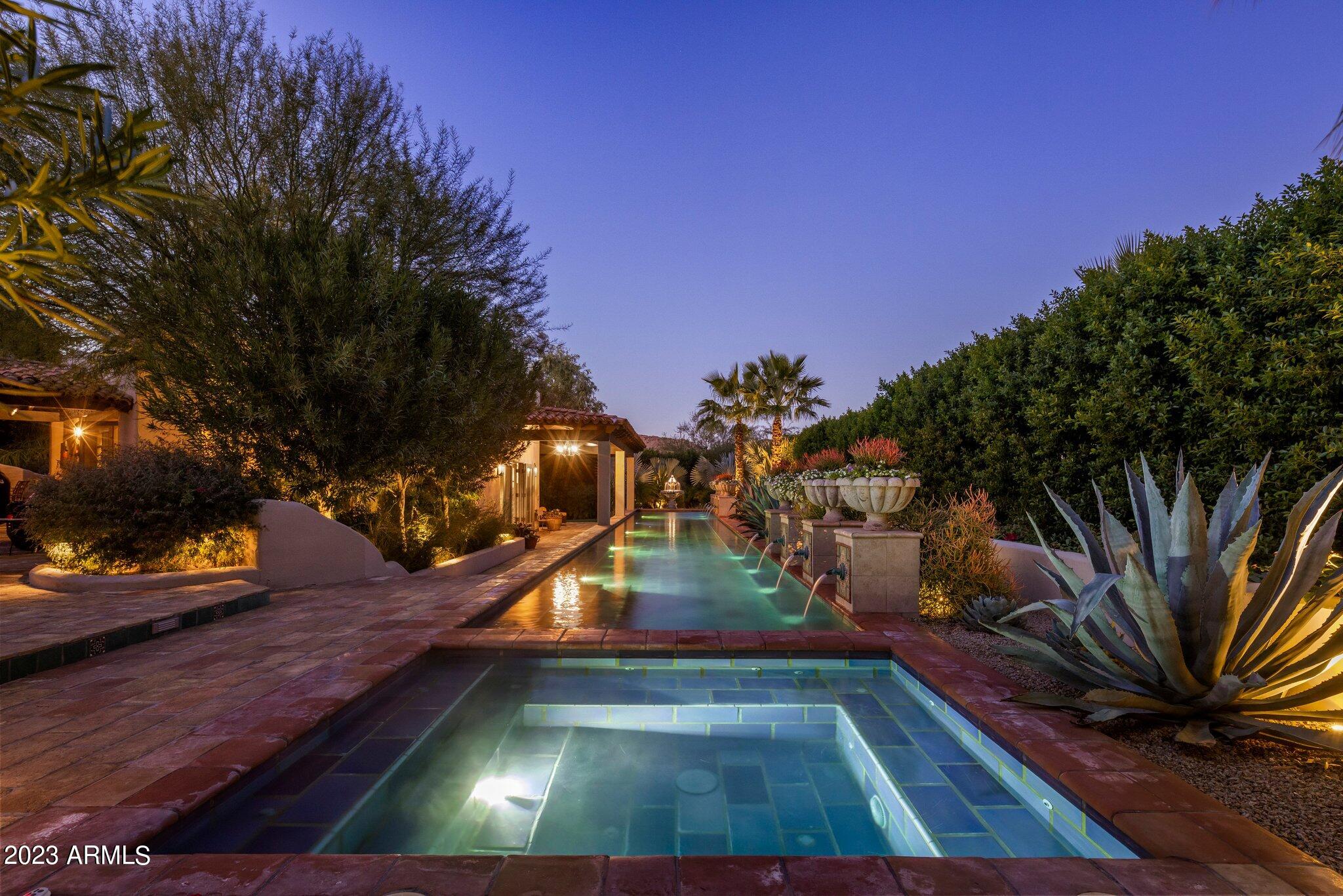 CINCO SOLES - Residential