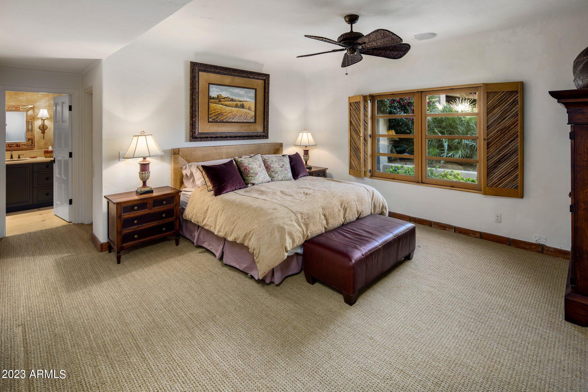 CINCO SOLES - Residential