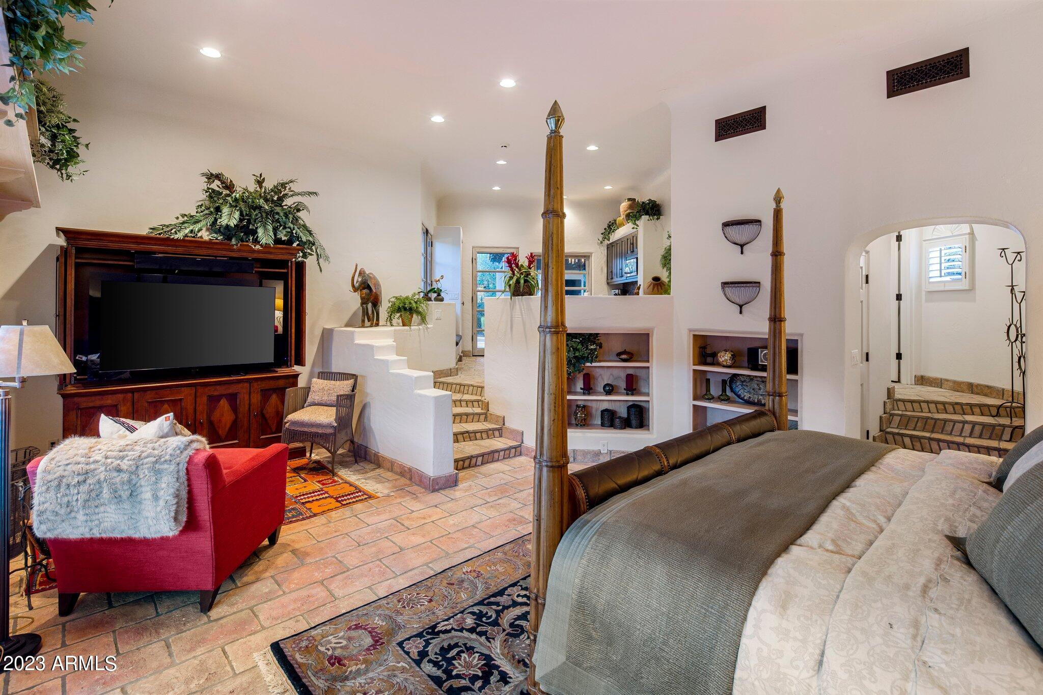 CINCO SOLES - Residential